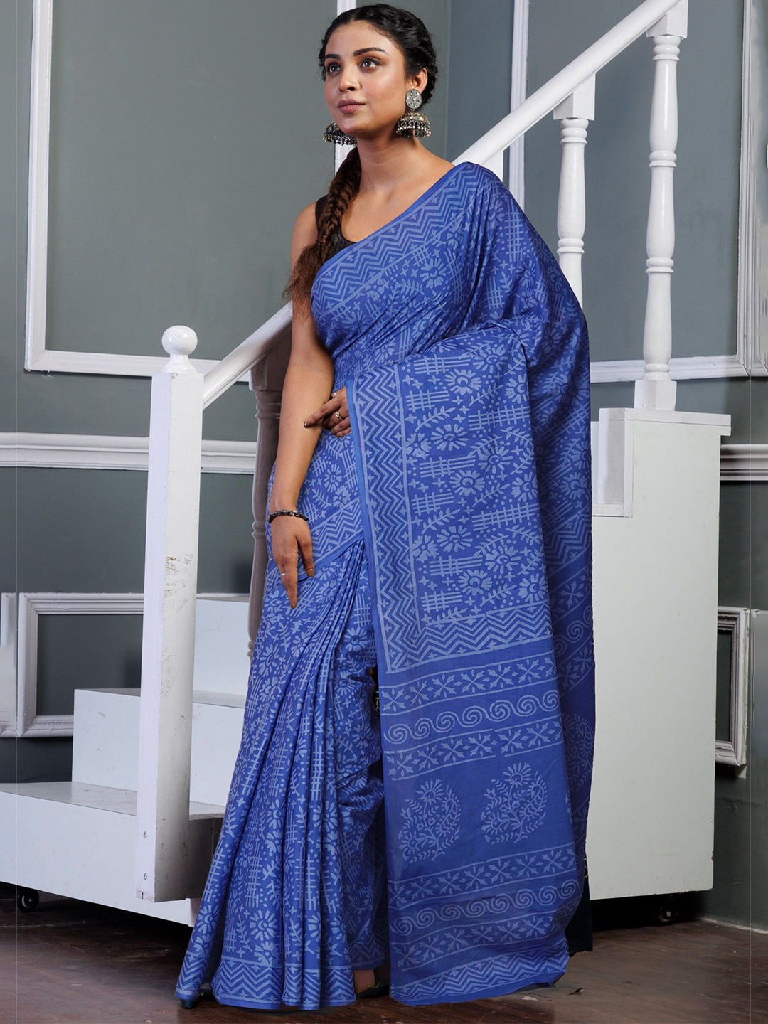 

Unnati Silks Ethnic Motifs Pure Cotton Handloom Block Print Saree, Navy blue