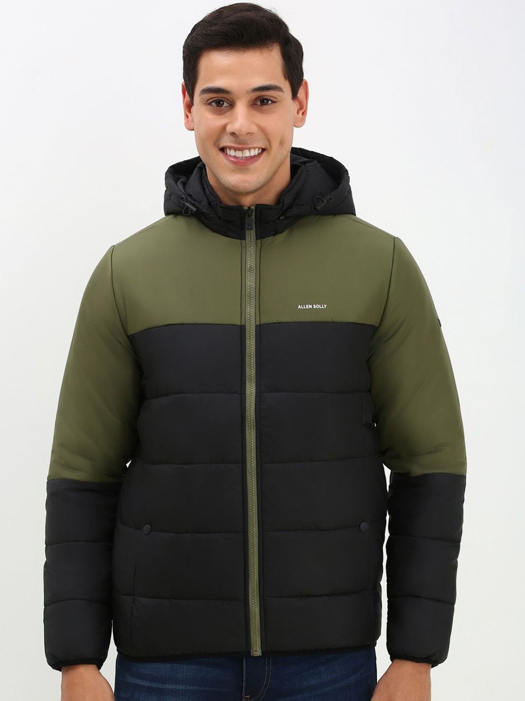 

Allen Solly Men Colourblocked Quilted Jacket, Black