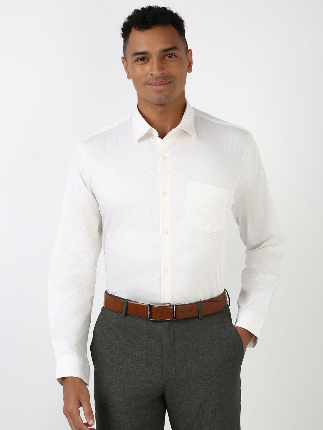 

Peter England Men Spread Collar Micro Ditsy Printed Cotton Formal Shirt, White