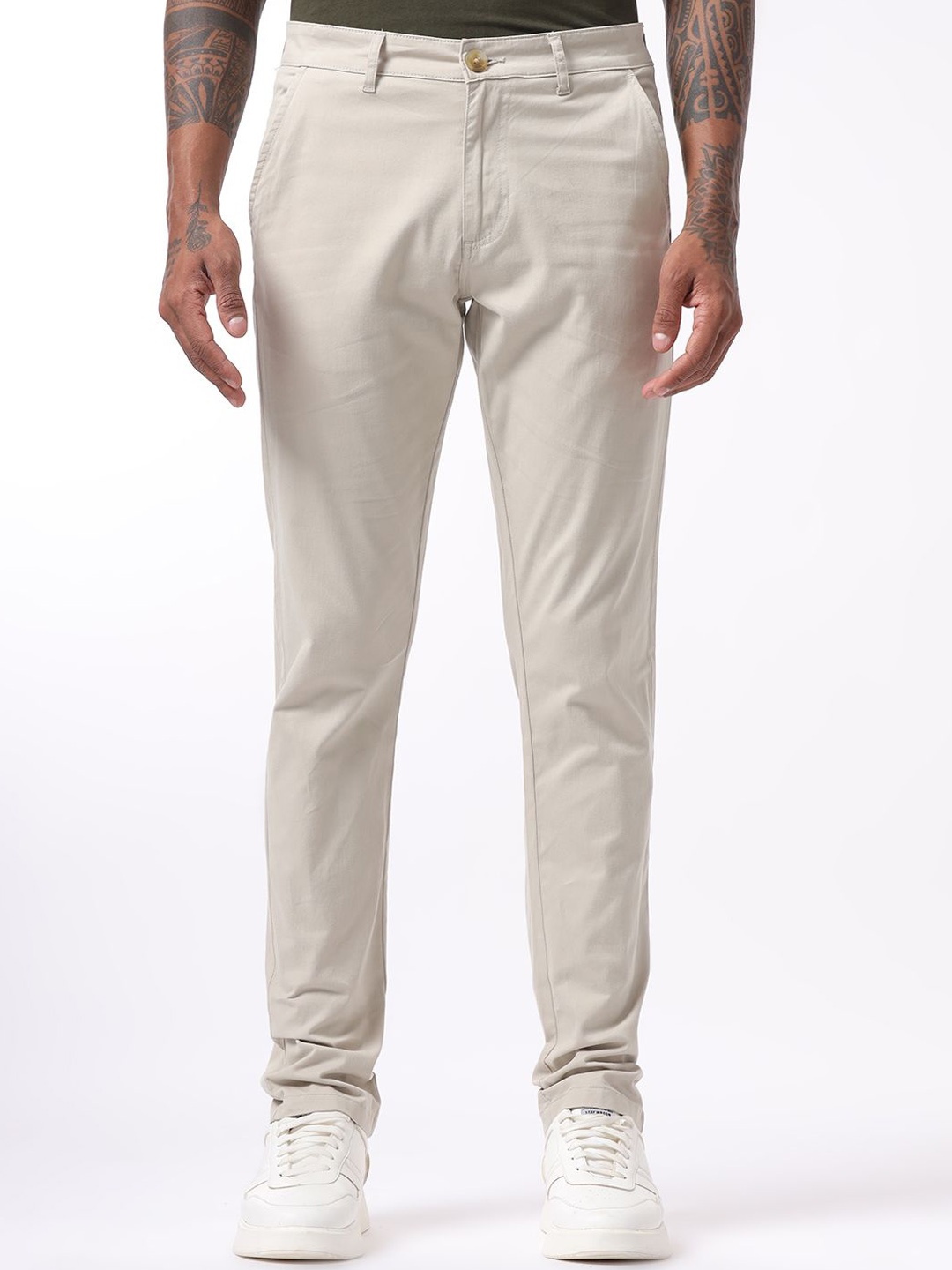 

WROGN Men Slim Fit Chinos Trousers, Cream