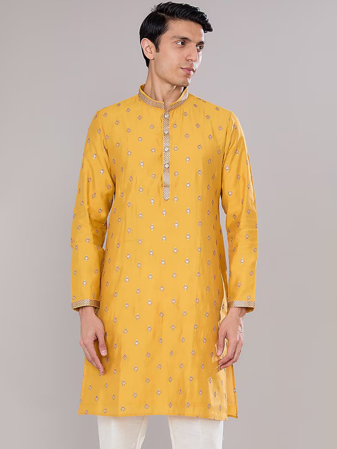 

RNG Safawala Ethnic Motifs Embroidered Regular Sequinned Raw Silk Kurta With Trousers, Mustard