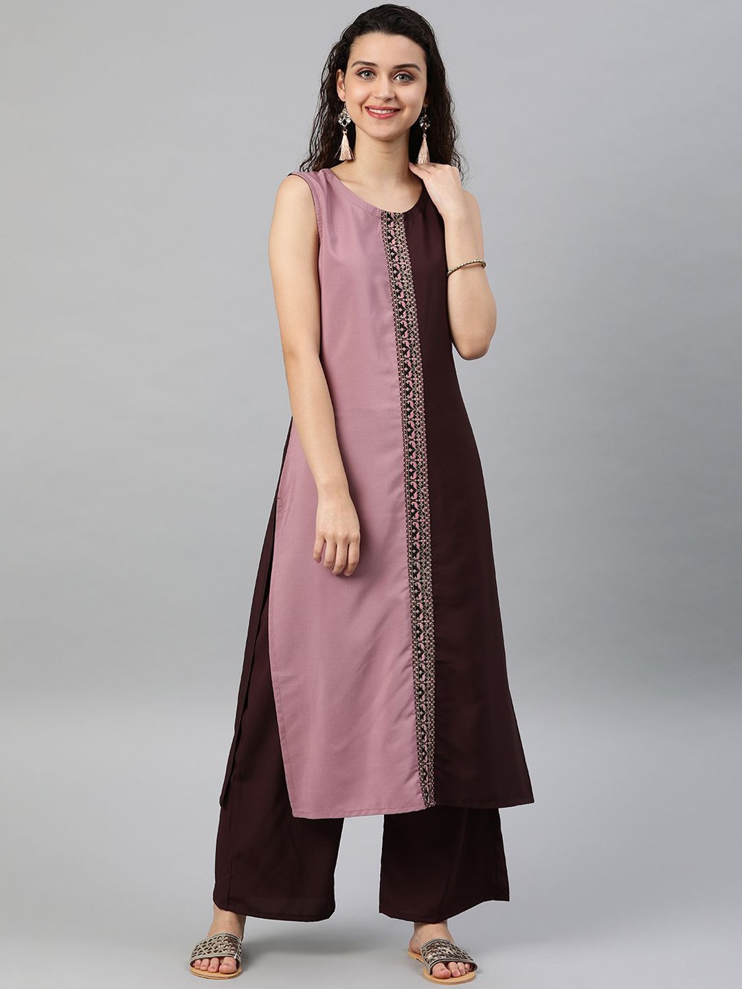 

ZIYAA Colourblocked Thread Work Straight Kurta With Palazzos, Brown