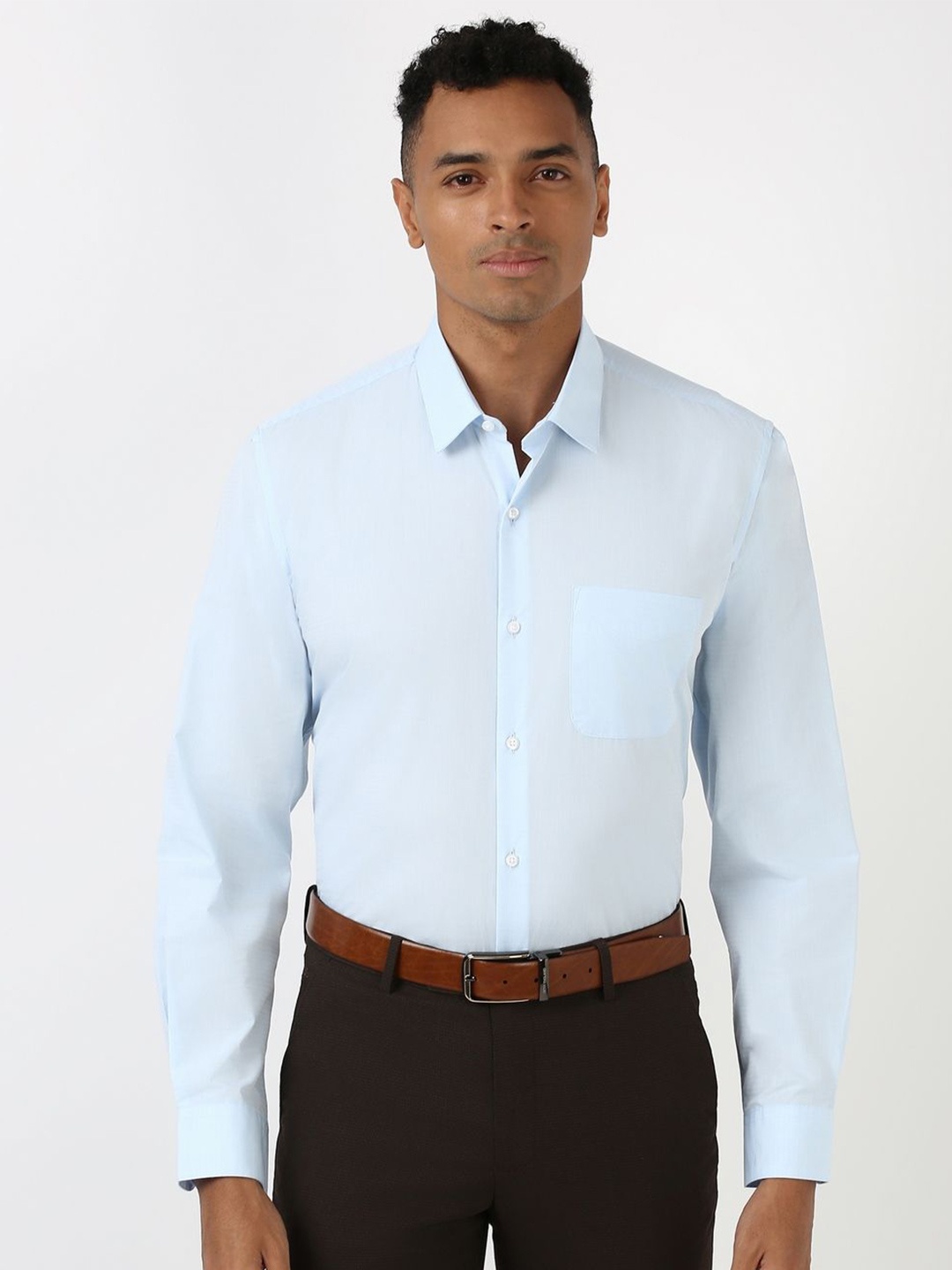 

Peter England Men Spread Collar Solid Polycotton Formal Shirt, Blue