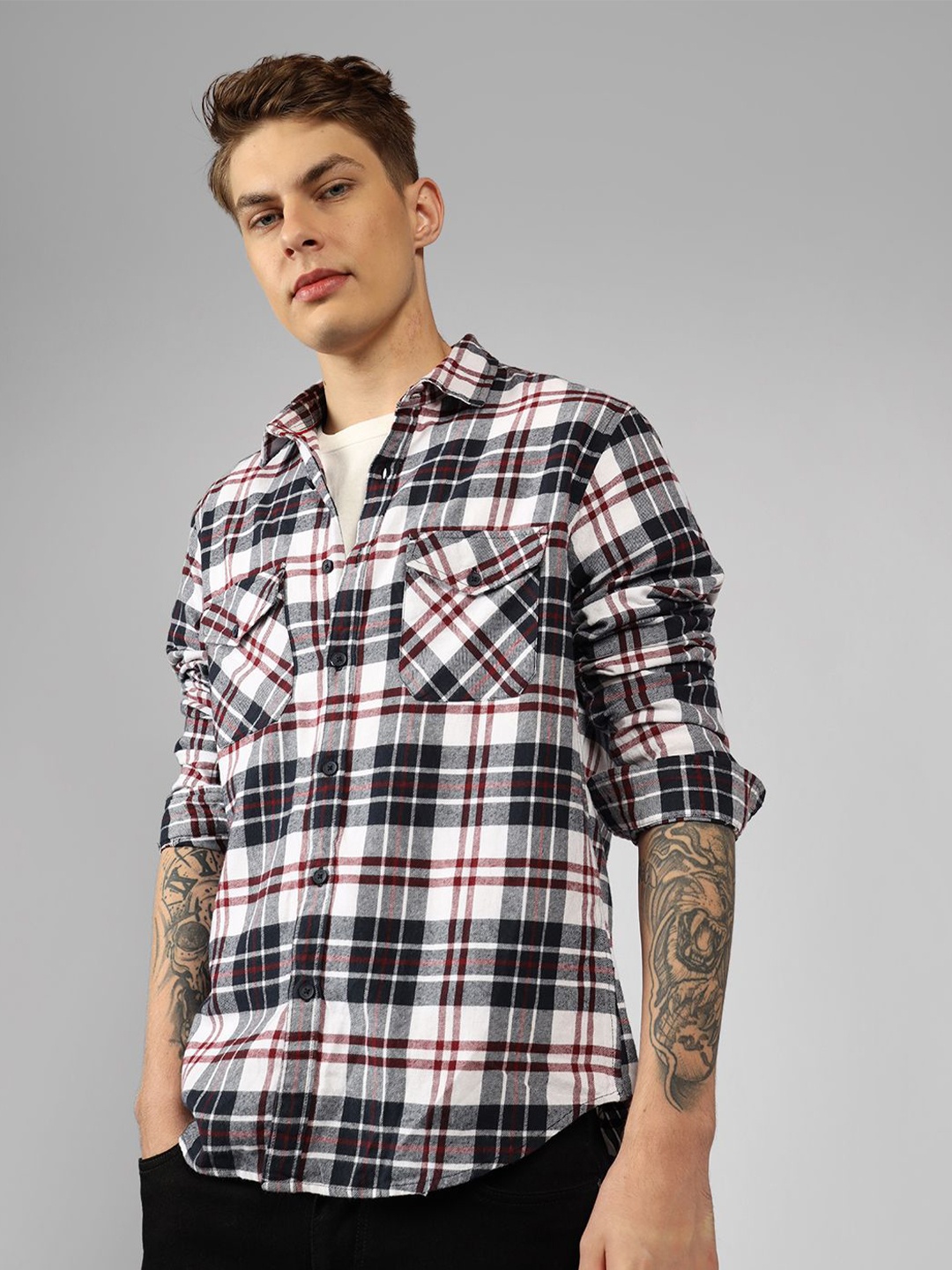 

Dennis Lingo Tartan Checks Flannel Relaxed Fit Pure Cotton Casual Shirt, Navy blue