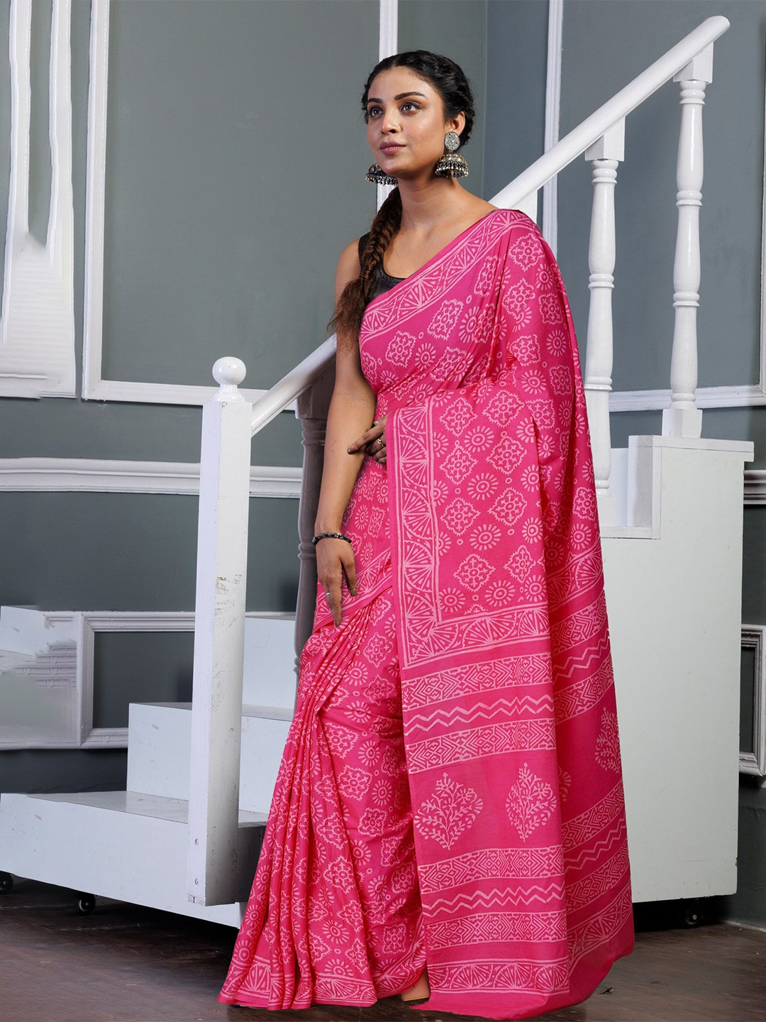 

Unnati Silks Ethnic Motifs Pure Cotton Handloom Block Print Saree, Pink