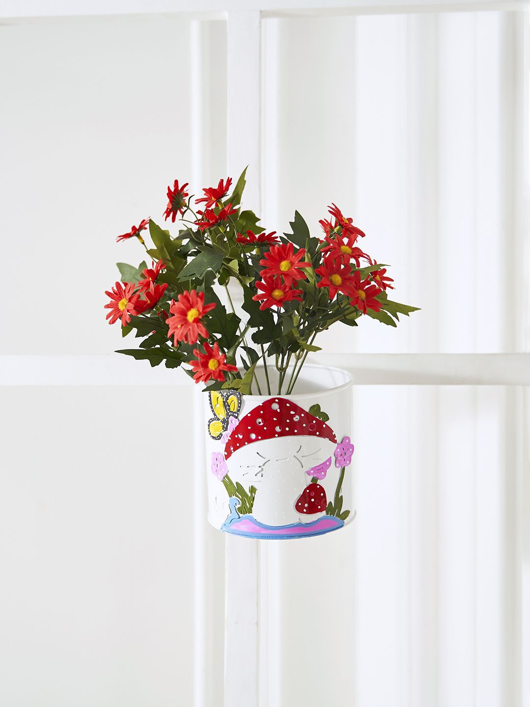 

DecorTwist Mushroom Printed Metal Hanging Railing Planter, White