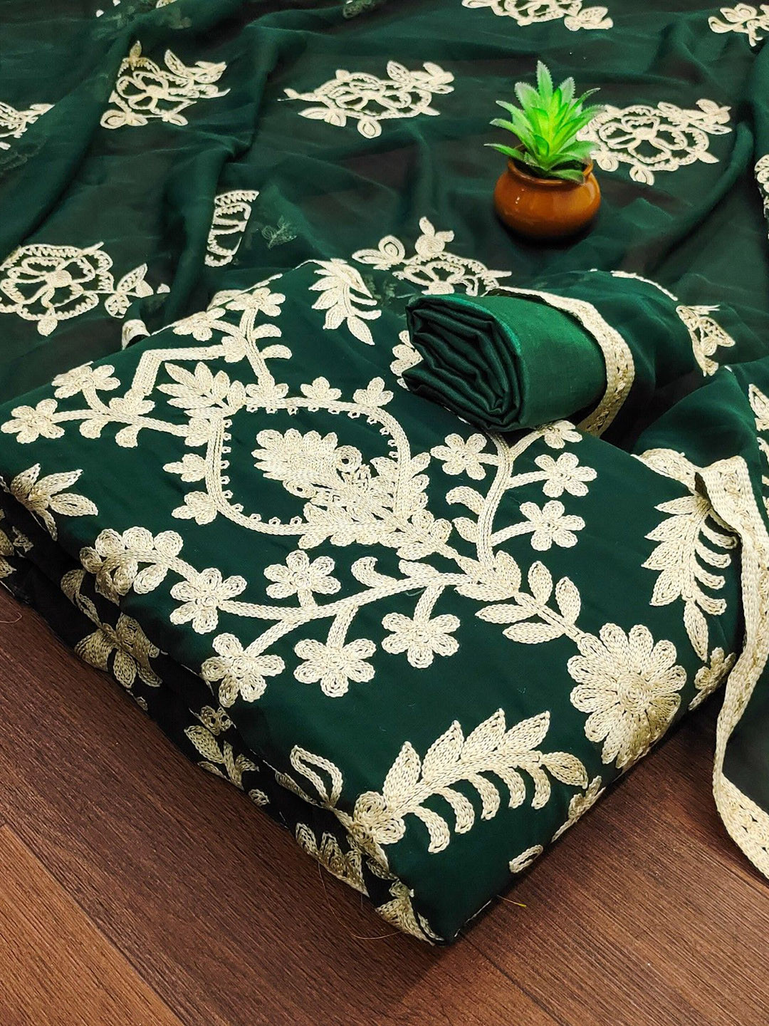 

LeeliPeeri Designer Embroidered Unstitched Dress Material, Green