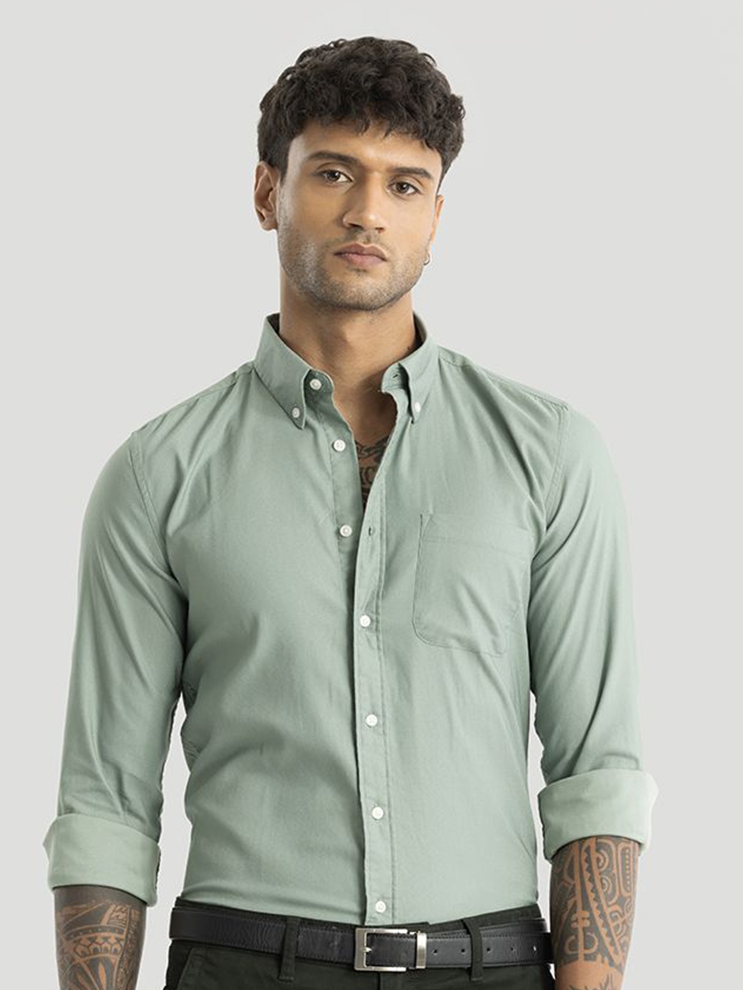 

Snitch Men Smart Slim Fit Solid Button-Down Collar Casual Shirt, Sea green