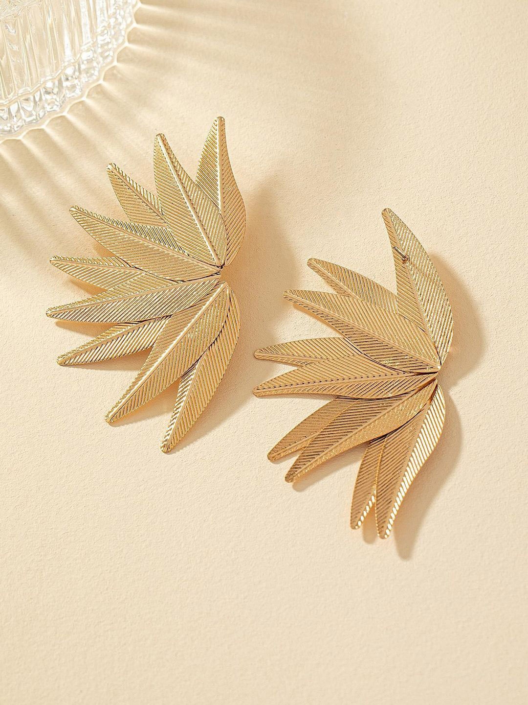 

fabula Leaf Shaped Drop Earrings, Gold