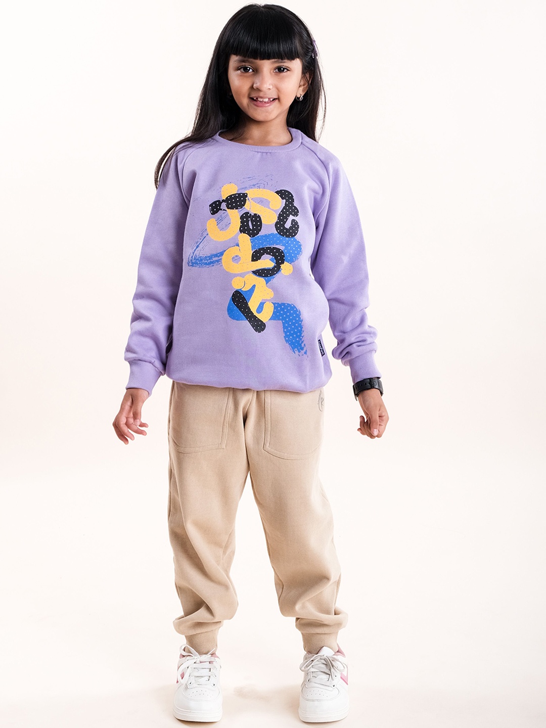 

KiddoPanti Self Design Girls Applique-Detailed Sweatshirt & Joggers, Lavender