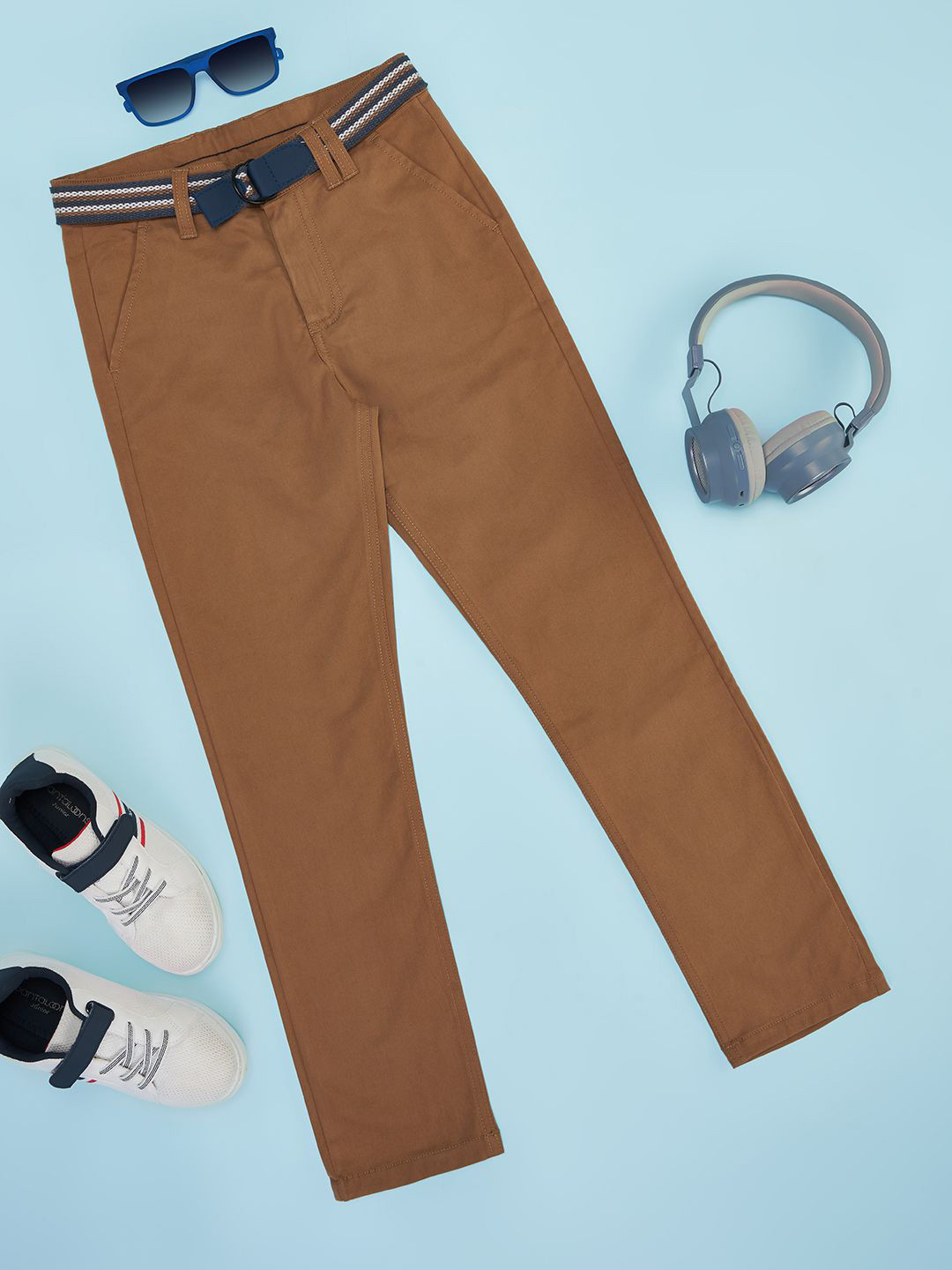 

Pantaloons Junior Boys Cotton Mid-Rise Slim Fit Trousers, Khaki