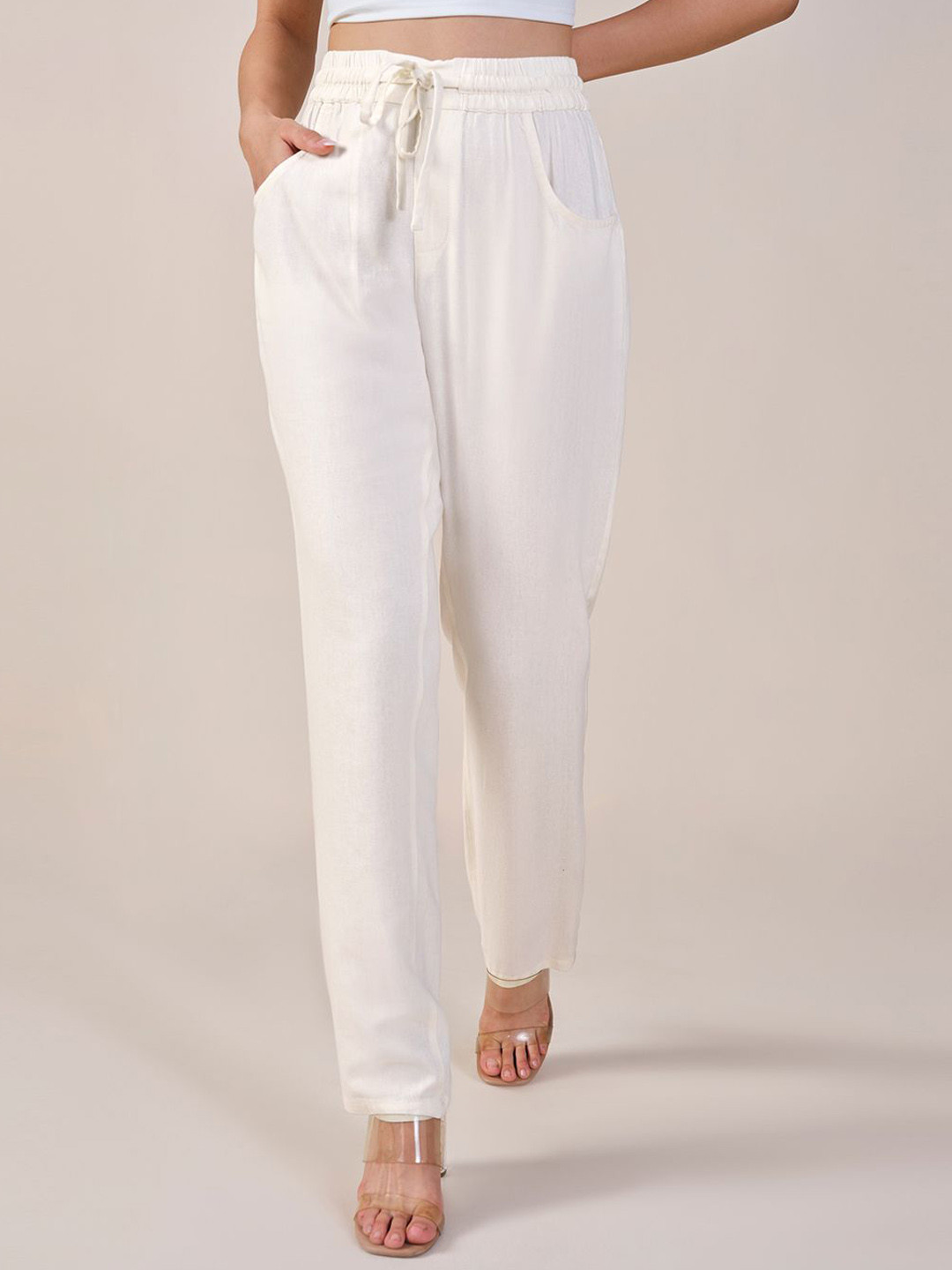 

AND Women Regular Fit Mid-Rise Regular Trousers, White