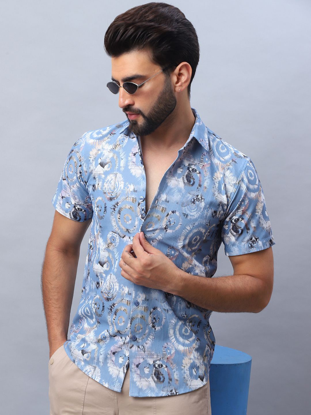 

Indian Needle Men Classic Abstract Printed Casual Shirt, Turquoise blue