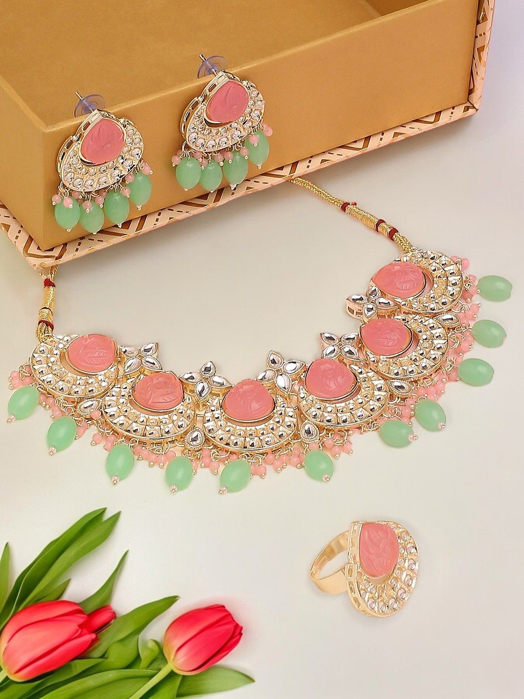 

Anouk Gold-Toned Kundan Studded Jewellery Set