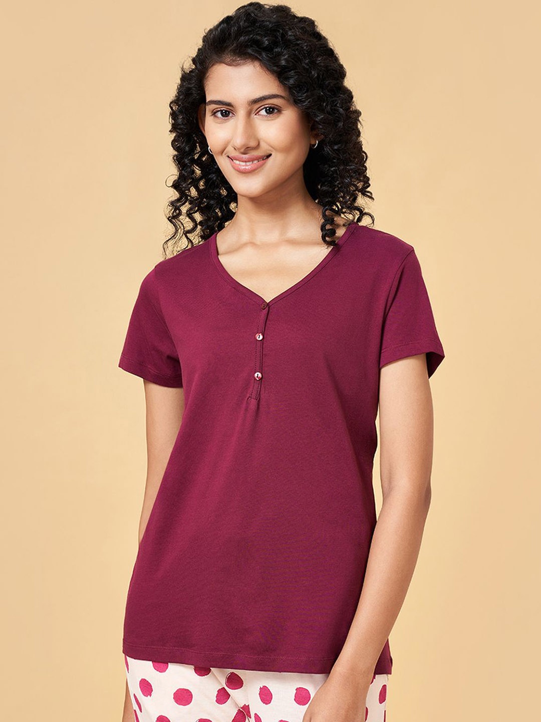 

Dreamz by Pantaloons Cotton V-Neck Lounge T-shirt, Maroon