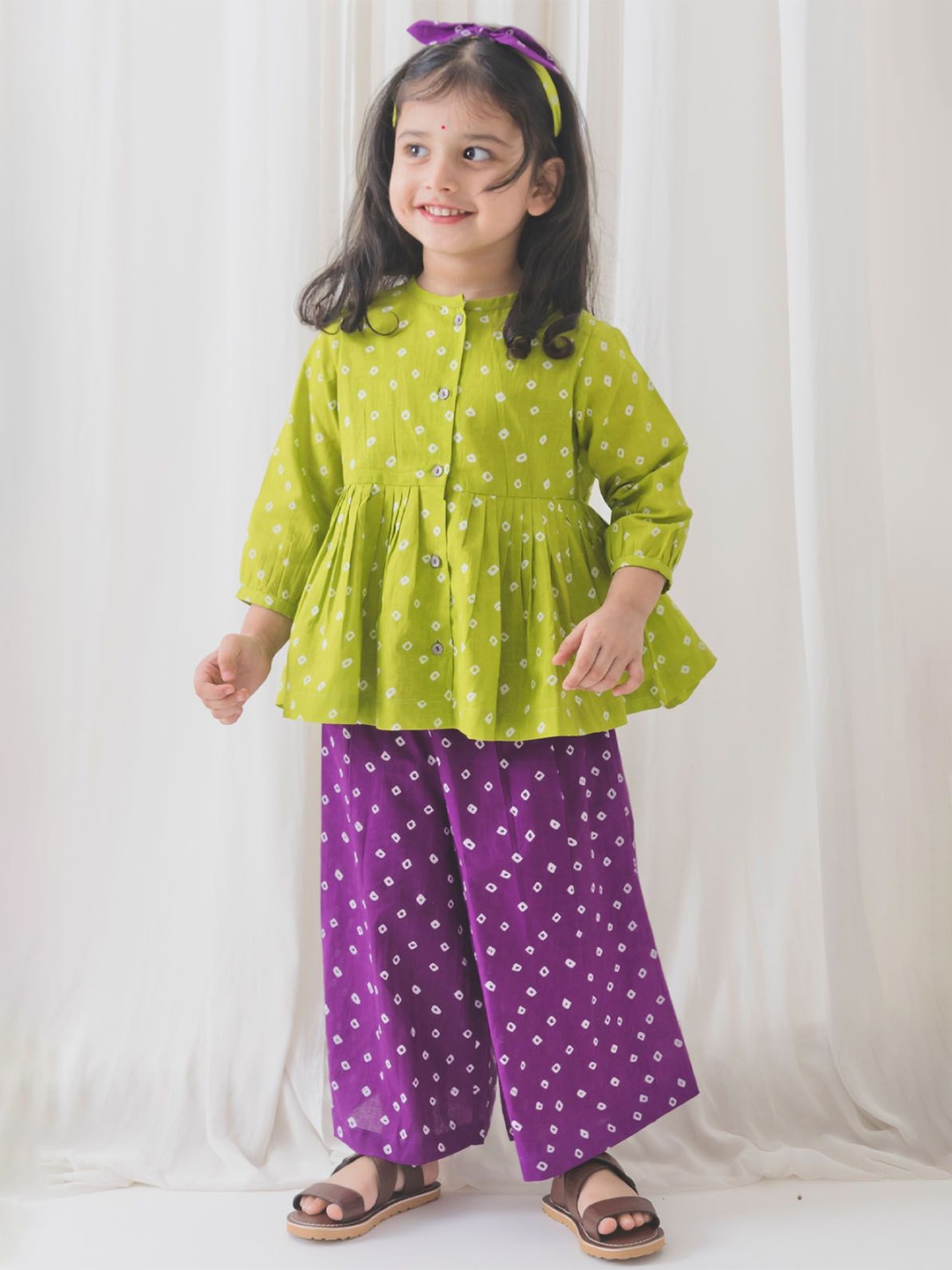 

Tiber Taber Girls Bnadhani Printed Pure Cotton Peplum Top With Culottes, Green
