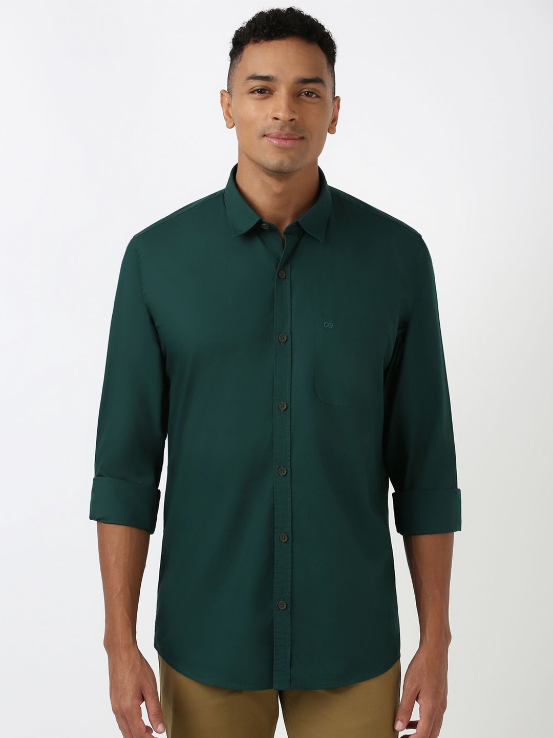 

Peter England Casuals Men Spread Collar Solid Cotton Slim Fit Casual Shirt, Green