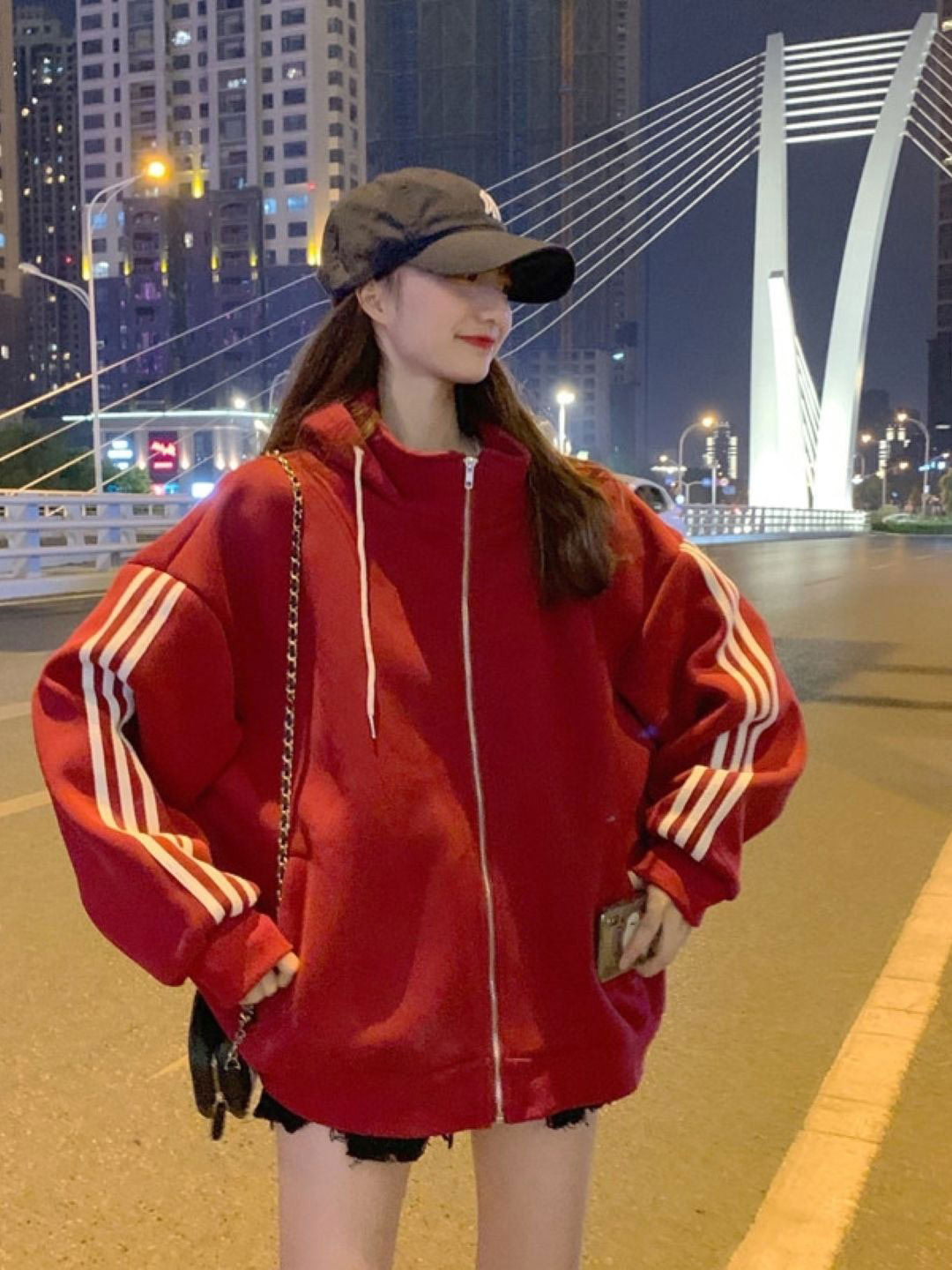 

KPOP Women Striped Hooded Long Sleeves Top, Red