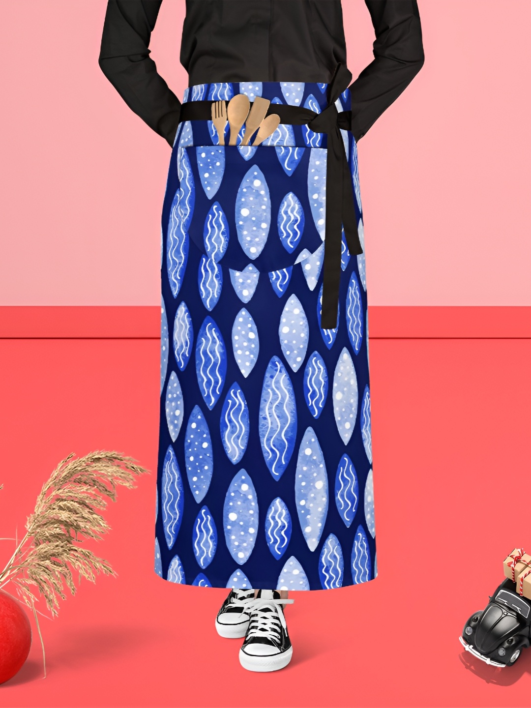 

ArtzFolio Blue & White Printed Cotton Waist Apron