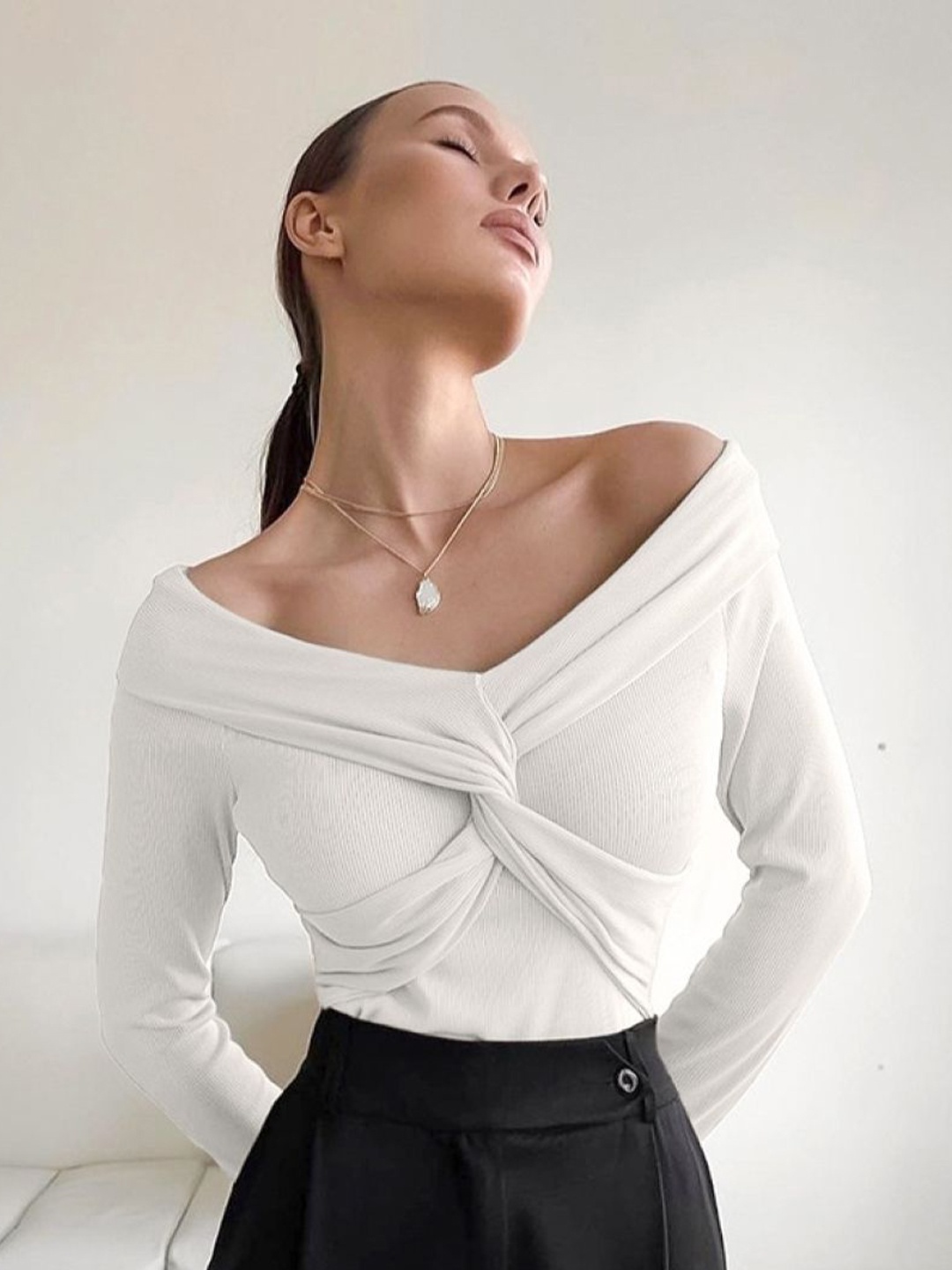

StyleCast Women V - Neck Extended Sleeves Top, White