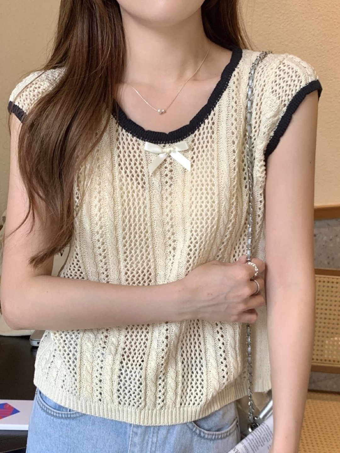 

KPOP Round Neck Self Design Top, Cream