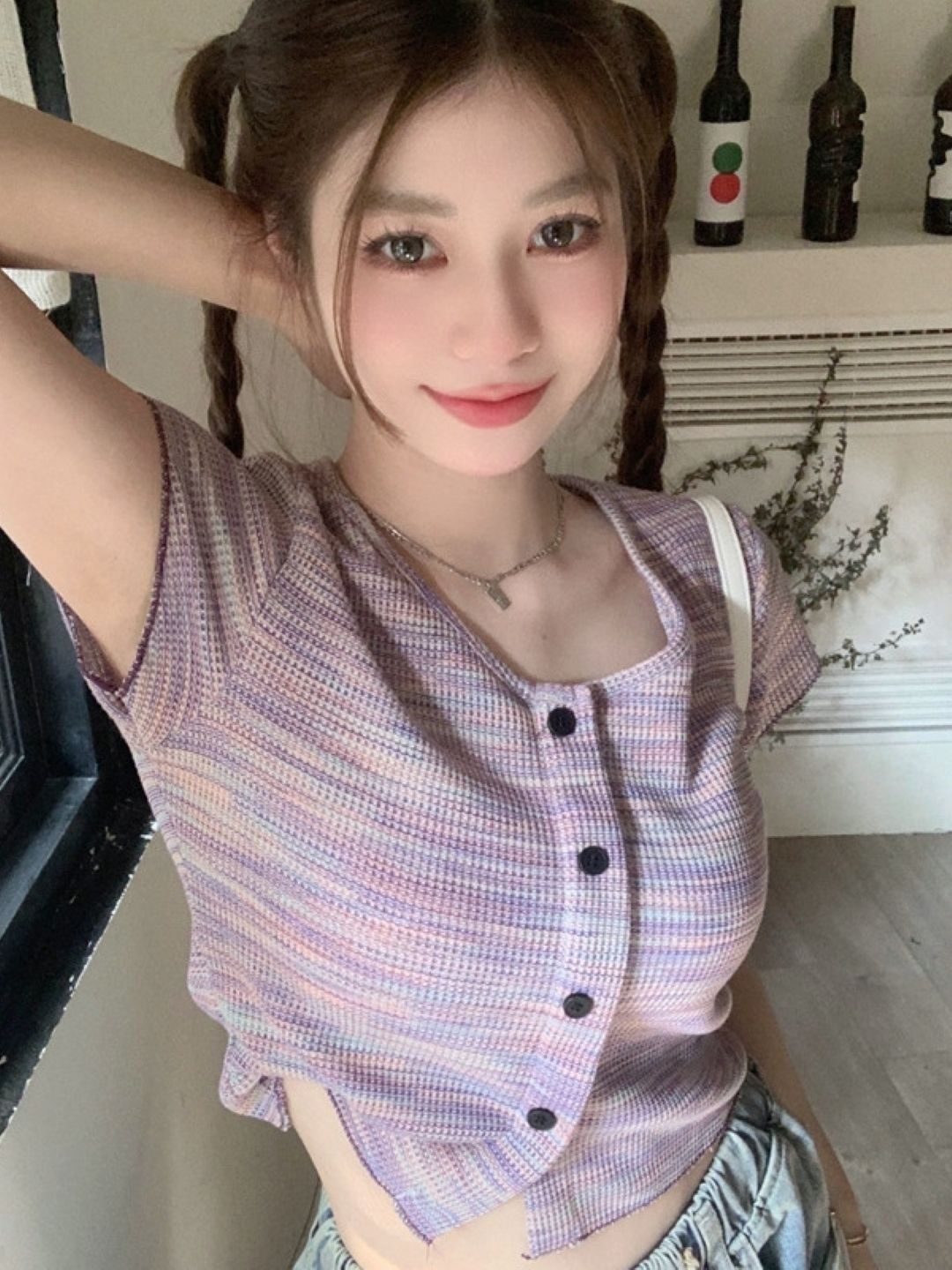 

HERE&NOW Women Printed Scoop Neck Short Sleeves Shirt Style Crop Top, Purple