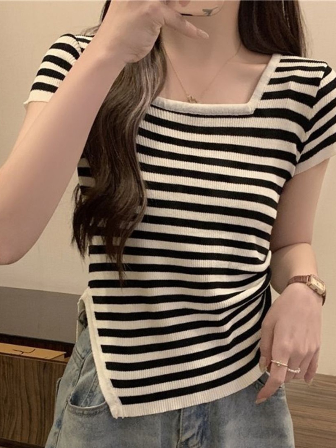 

KPOP Women Striped Square Neck Short Sleeves Top, White