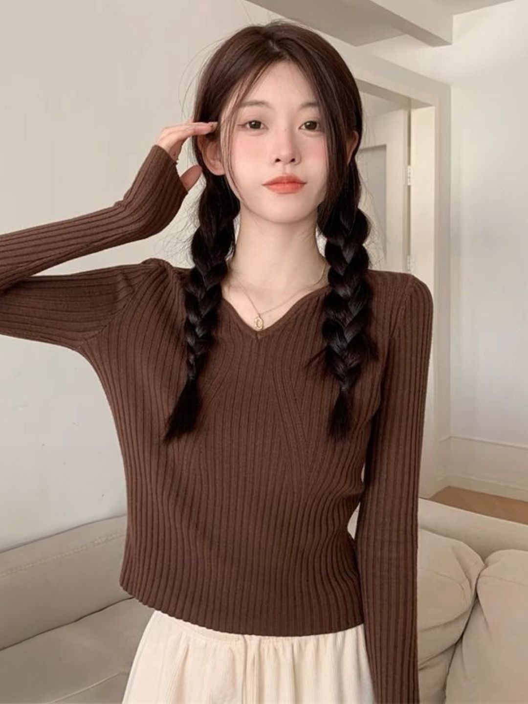 

HERE&NOW Women V-Neck Long Sleeves Top, Brown