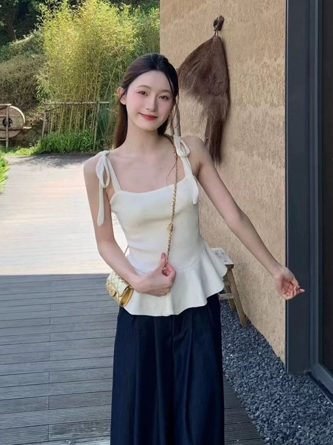 

KPOP Women Shoulder Straps Sleeveless Top, Cream