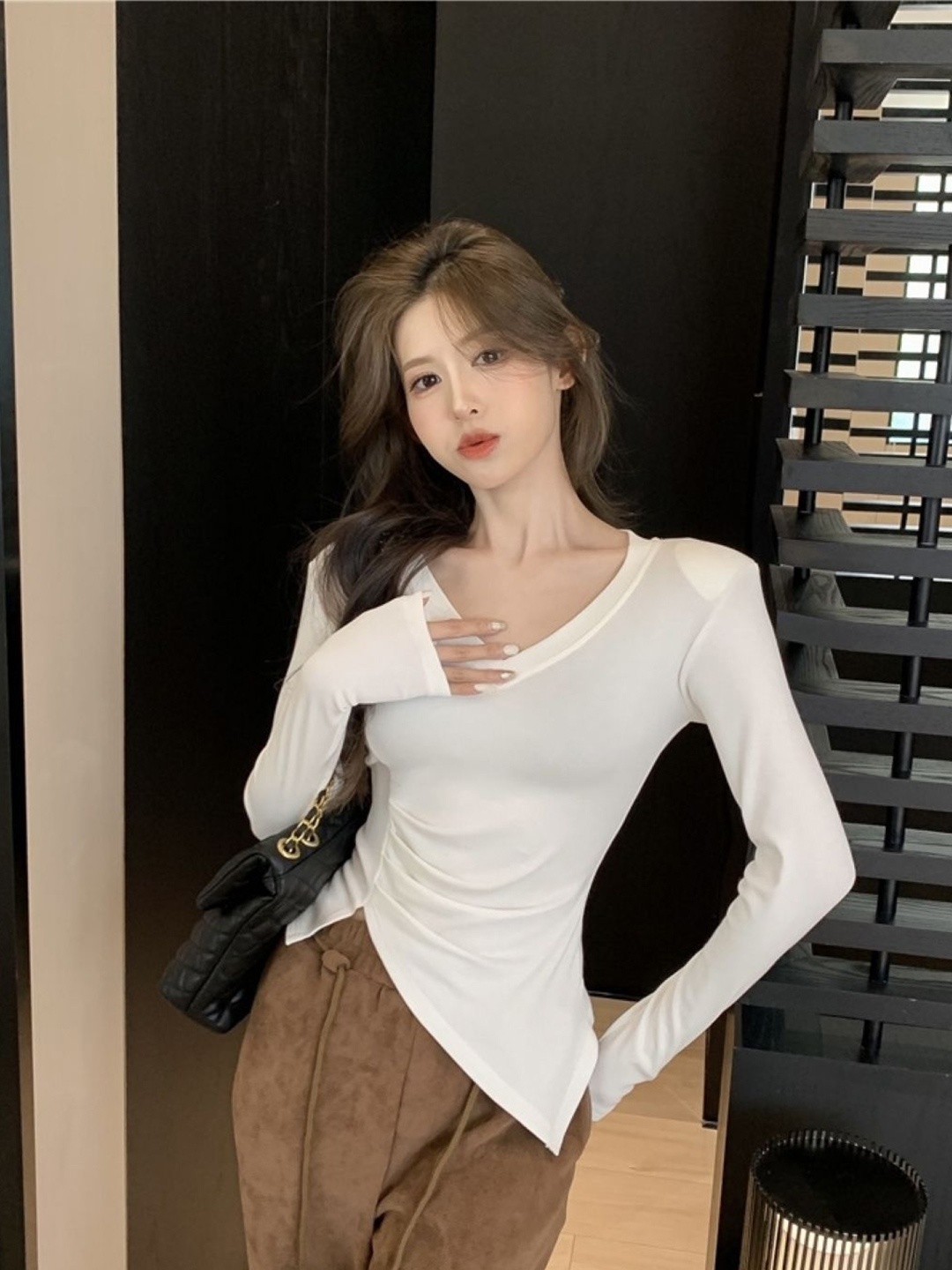 

HERE&NOW Womens Viscose Rayon V-Neck Long Sleeves Top, White