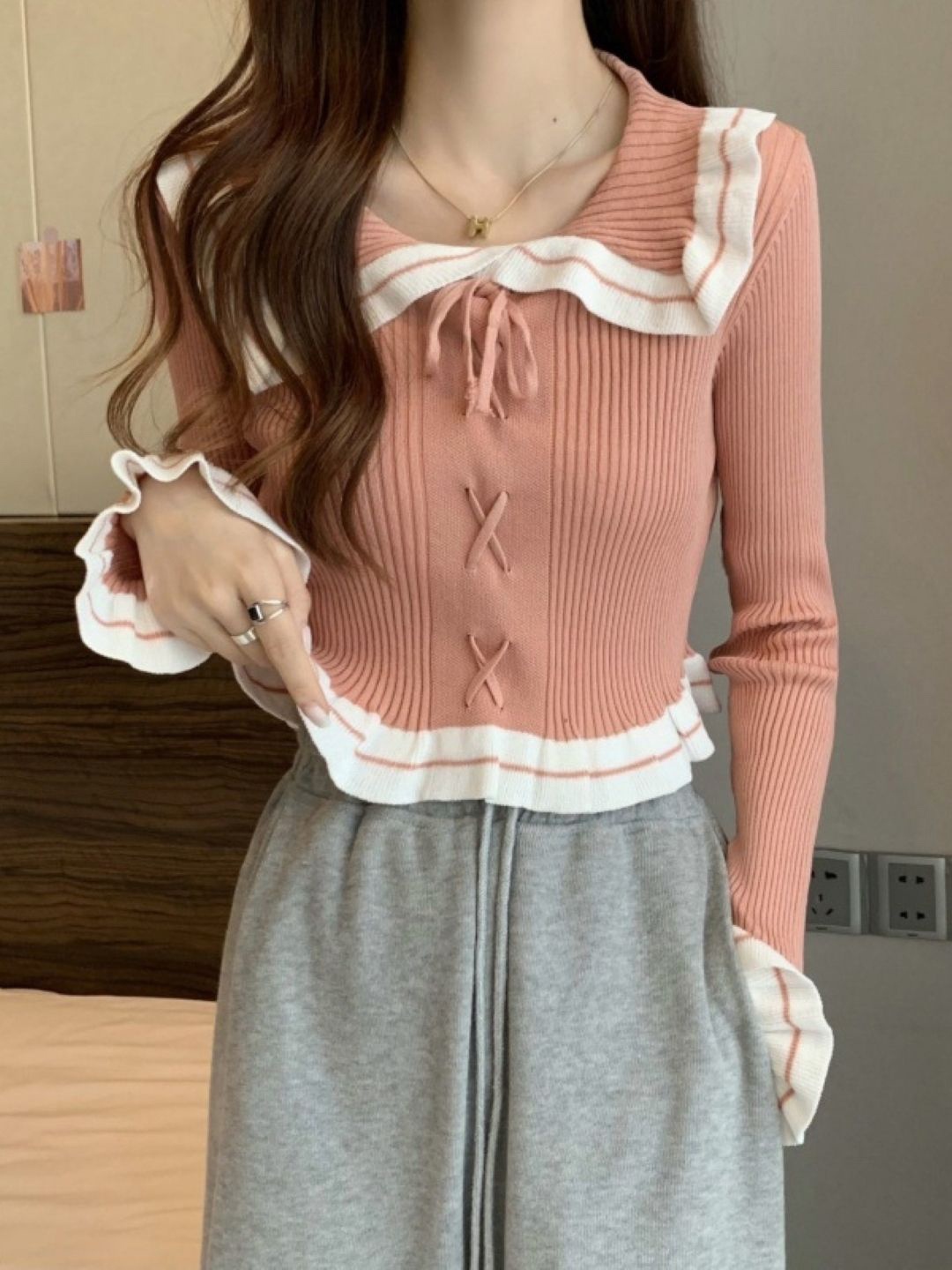

HERE&NOW Women Peter Pan Collar Crop Top, Pink