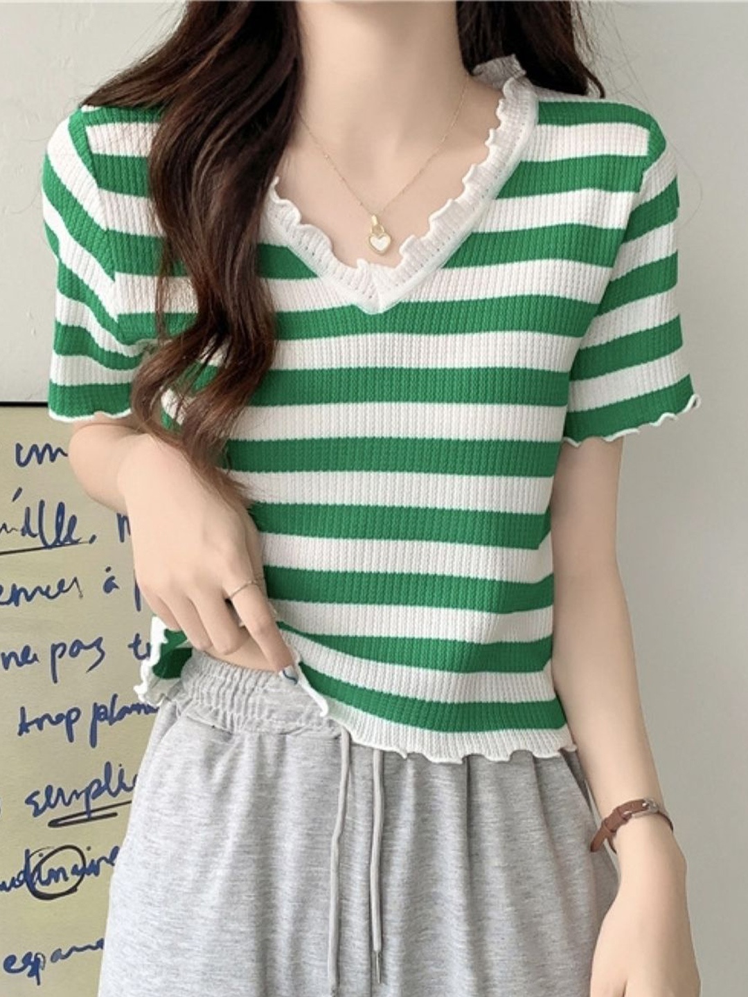 

HERE&NOW Women V-Neck Short Sleeves Horizontal Stripes Top, Green