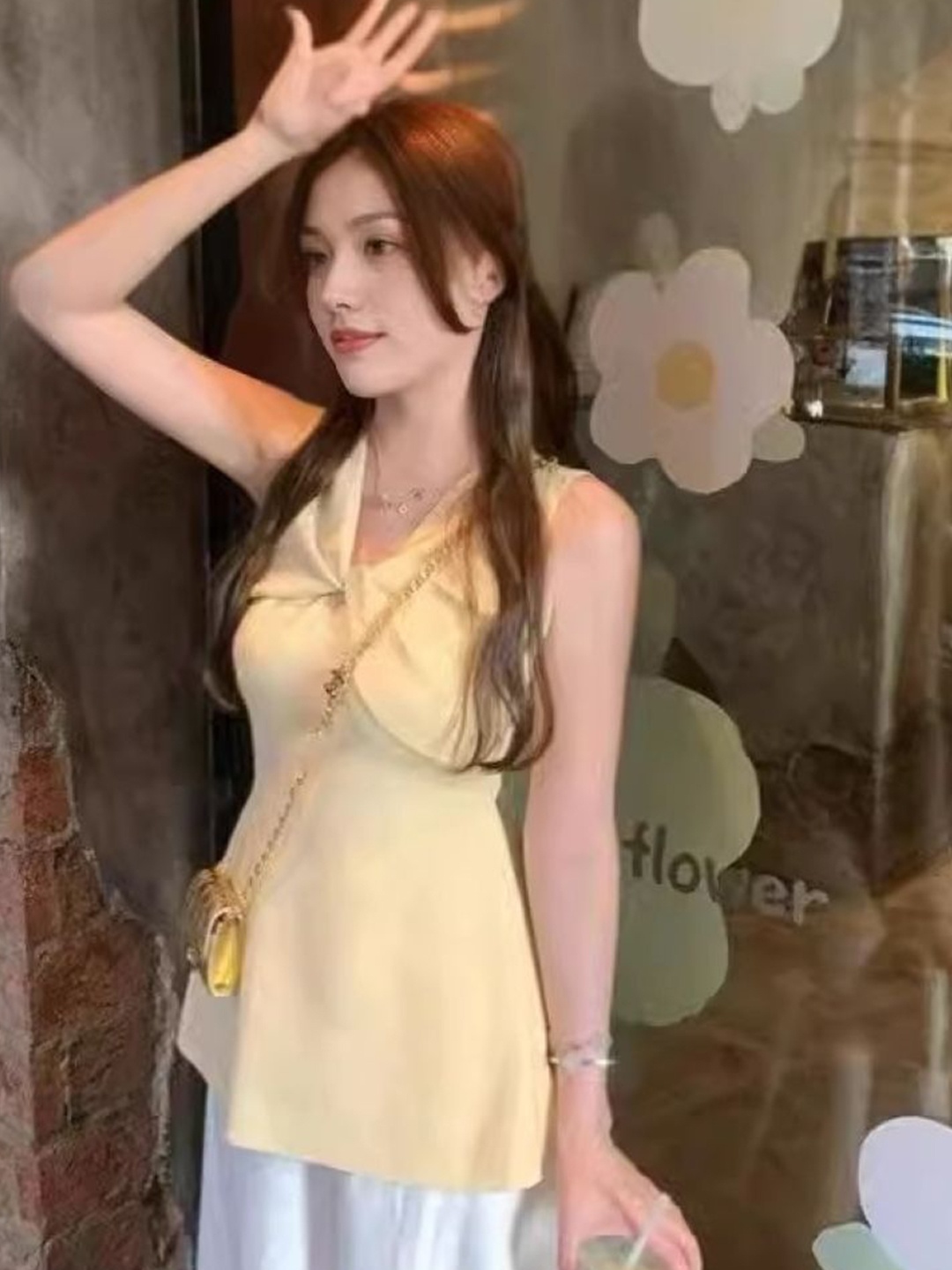 

KPOP Women V-Neck Sleeveless Top, Yellow