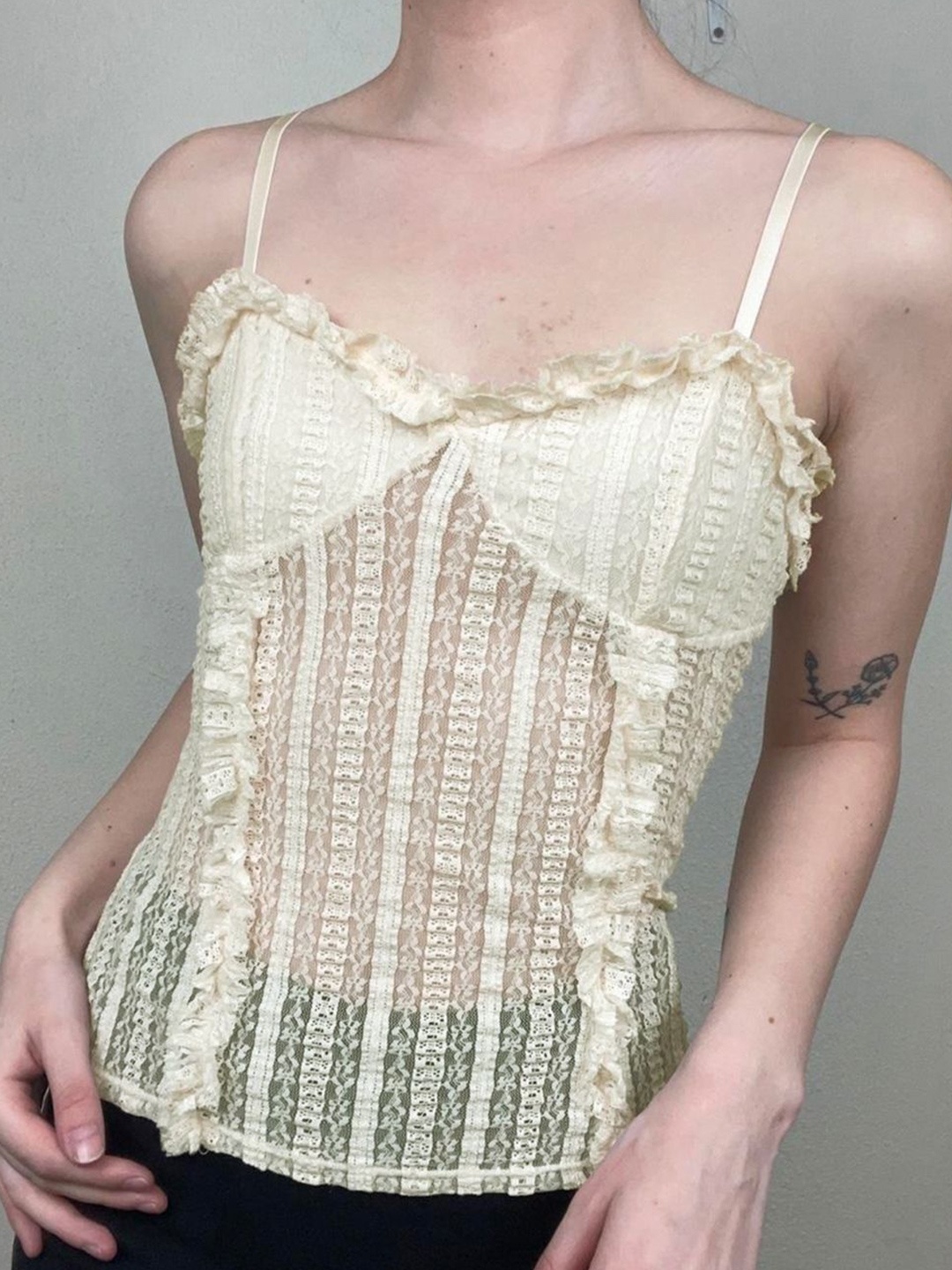 

KPOP Self Design Shoulder Straps Top, Cream