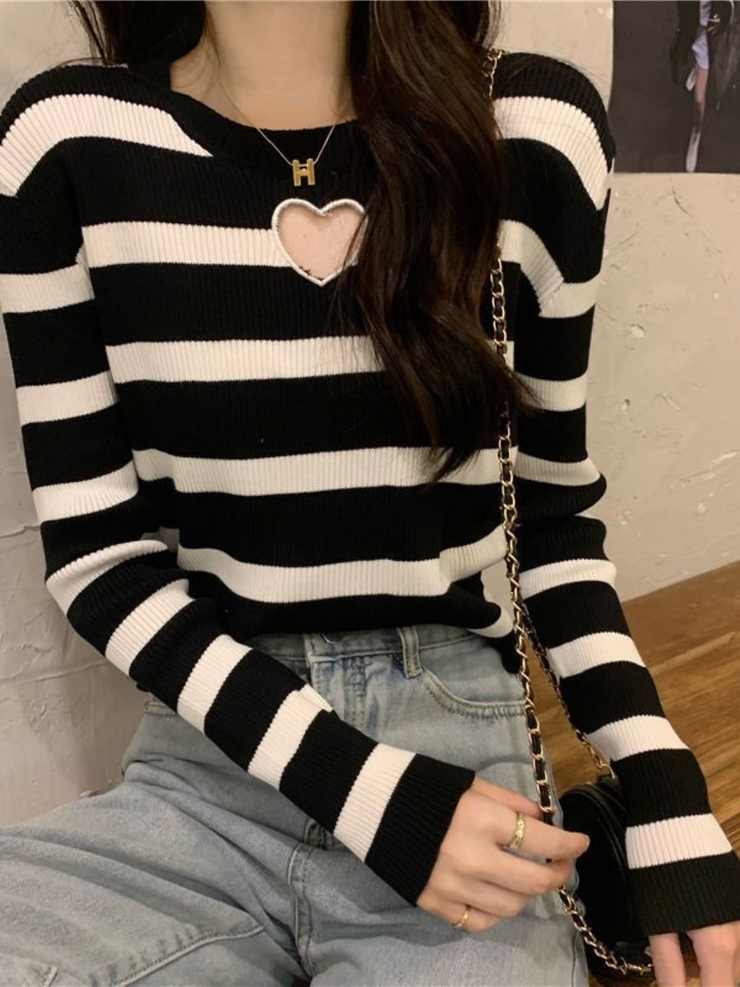 

HERE&NOW Women Round Neck Striped Extended Sleeves Top, Black