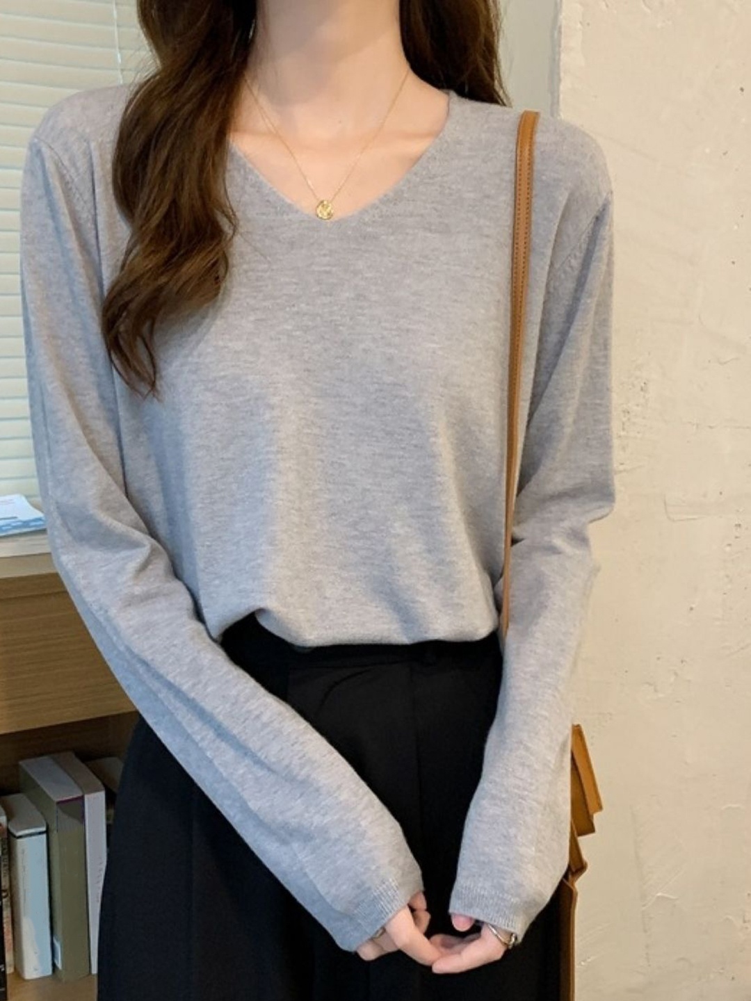 

HERE&NOW Women V-Neck Extended Sleeves Top, Grey