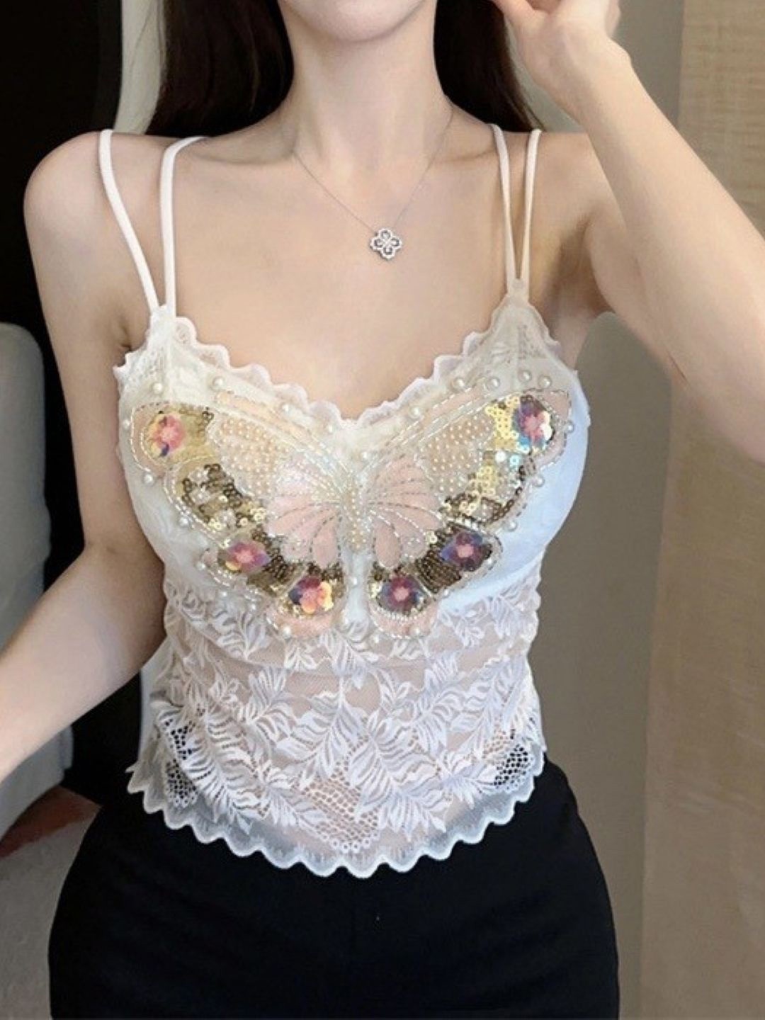 

KPOP Women Embellished Lace Crop Top, White