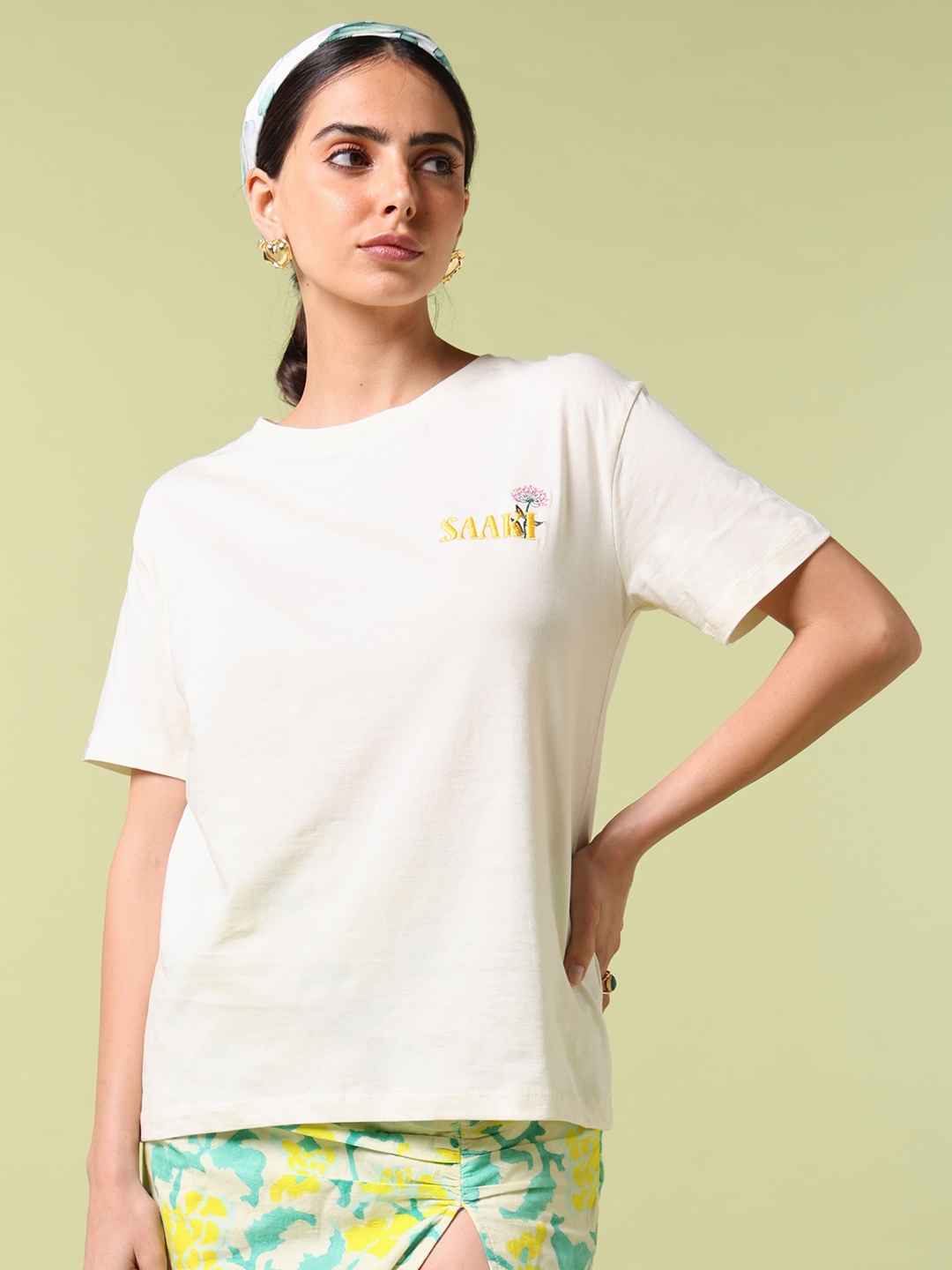 

Saaki Women Tropical T-shirt, Off white