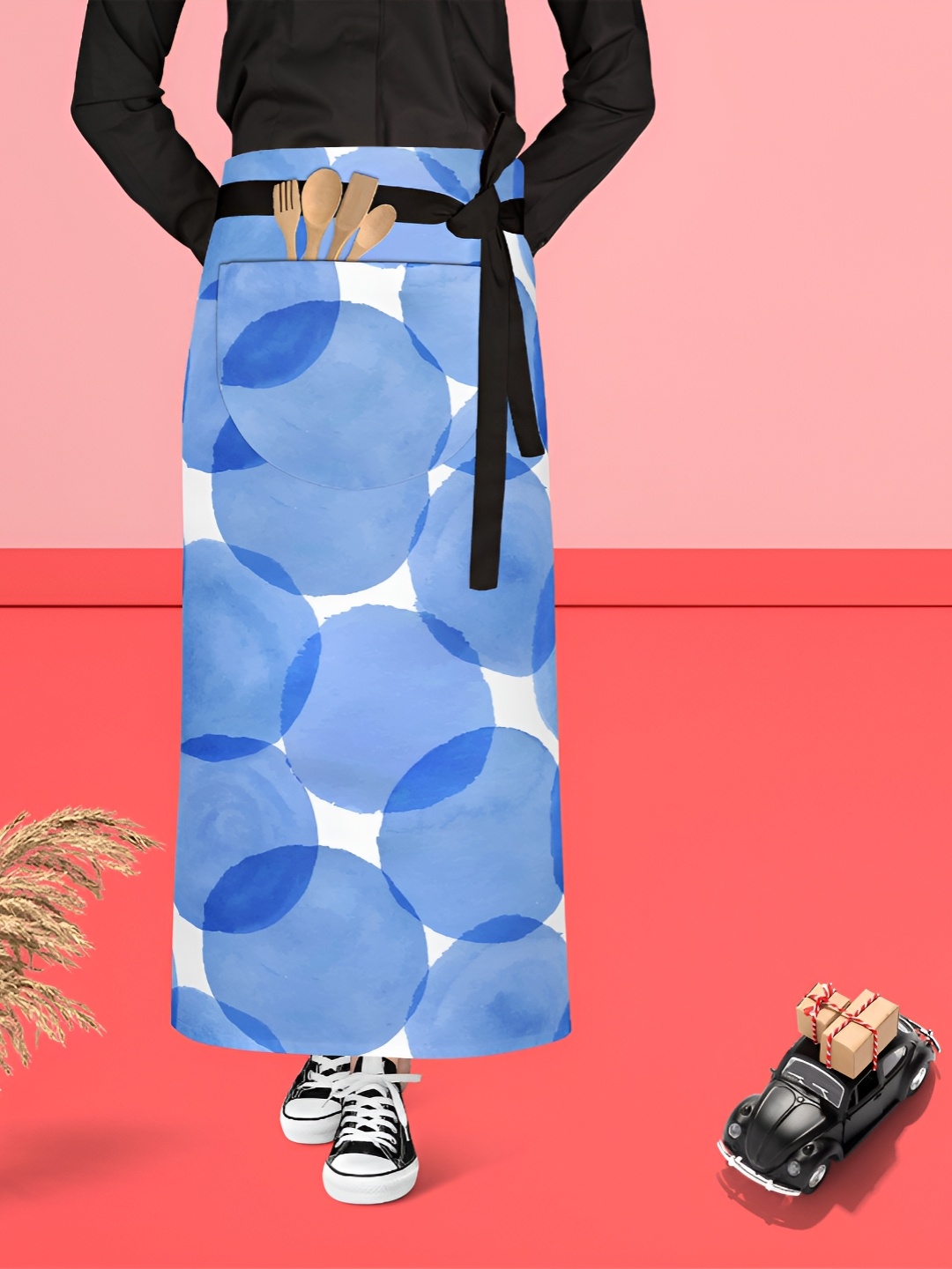 

ArtzFolio Black & Blue Printed Cotton Waist Apron
