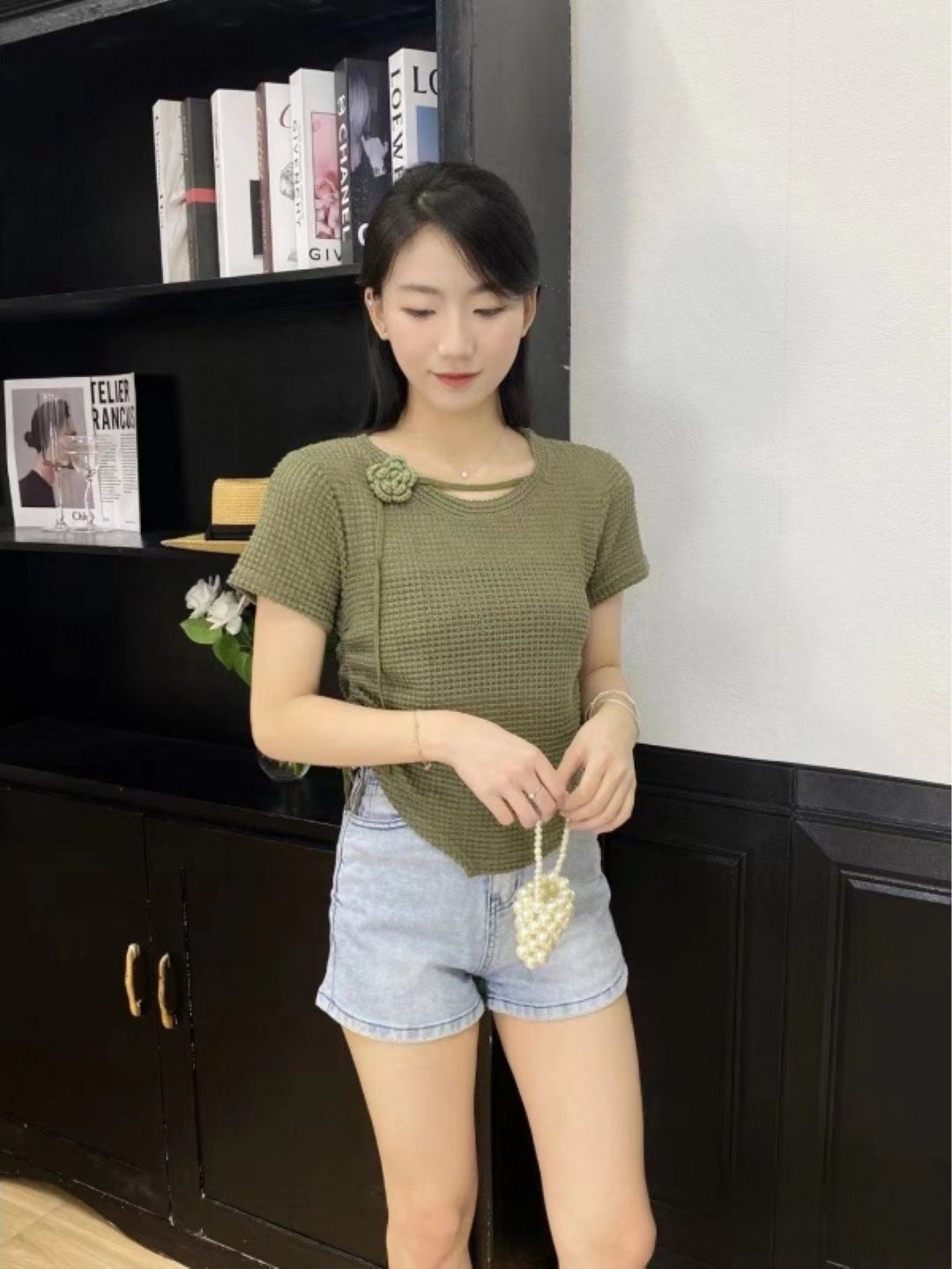 

KPOP Women Round Neck Top, Green