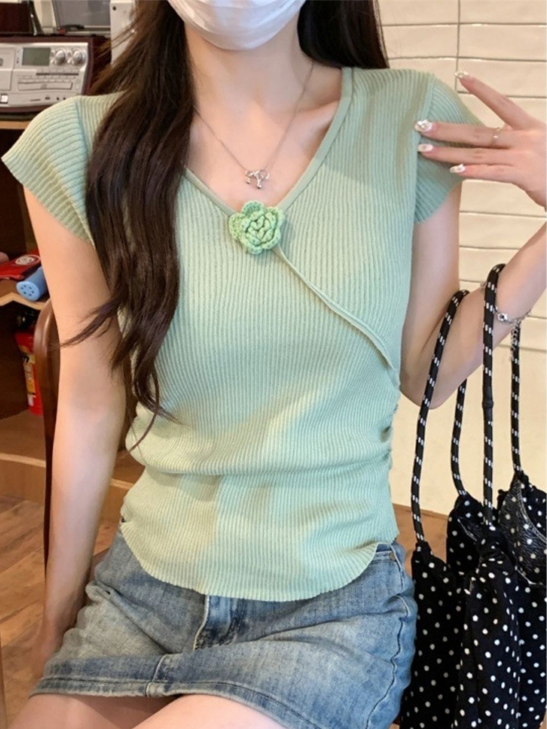 

KPOP Women Cotton V-Neck Short Sleeves Top, Green