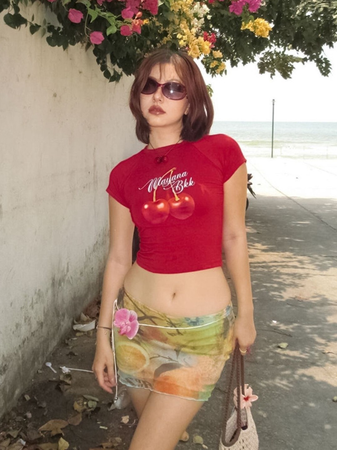 

KPOP Women Graphic Printed Crop Top, Red