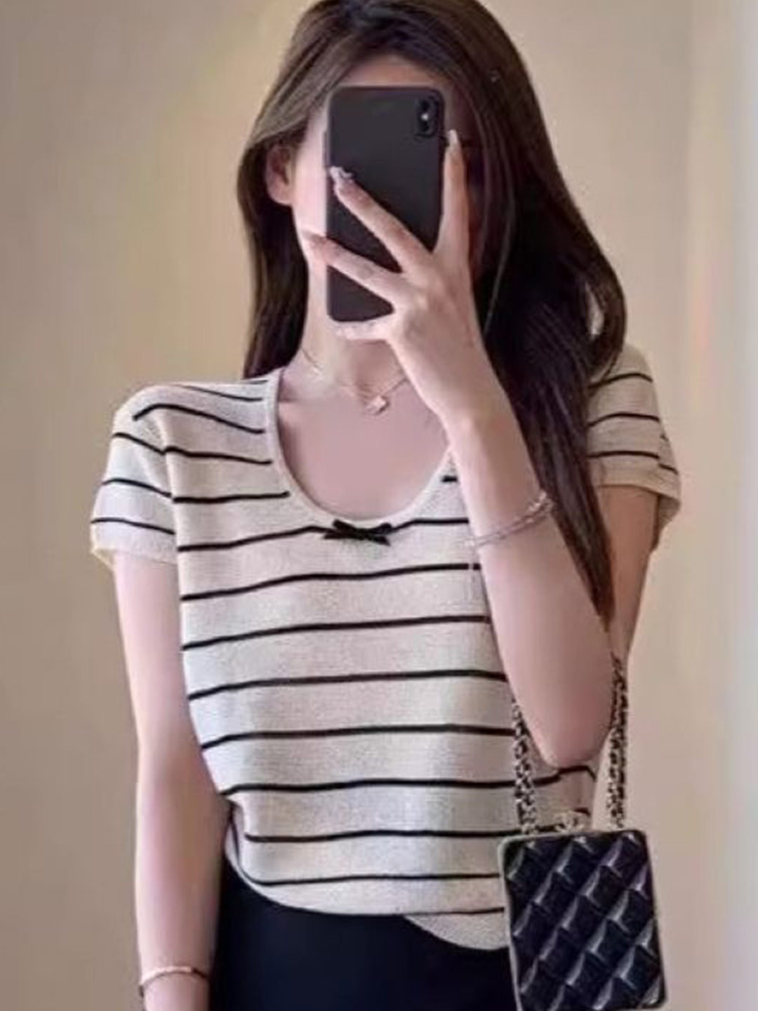 

KPOP Women Striped Top, White