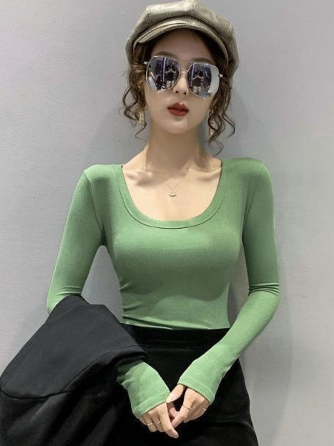 

HERE&NOW Women Round Neck Extended Sleeves Top, Green