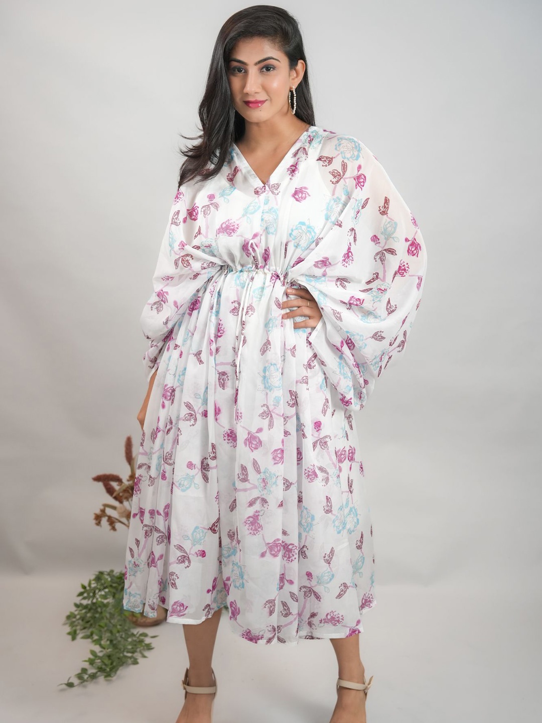 

GO BOUJEE Floral Printed Kimono Sleeves Kaftan Midi Dress, White