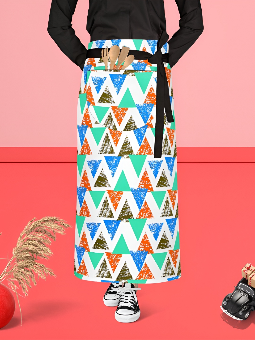 

ArtzFolio White & Blue Printed Cotton Waist Apron