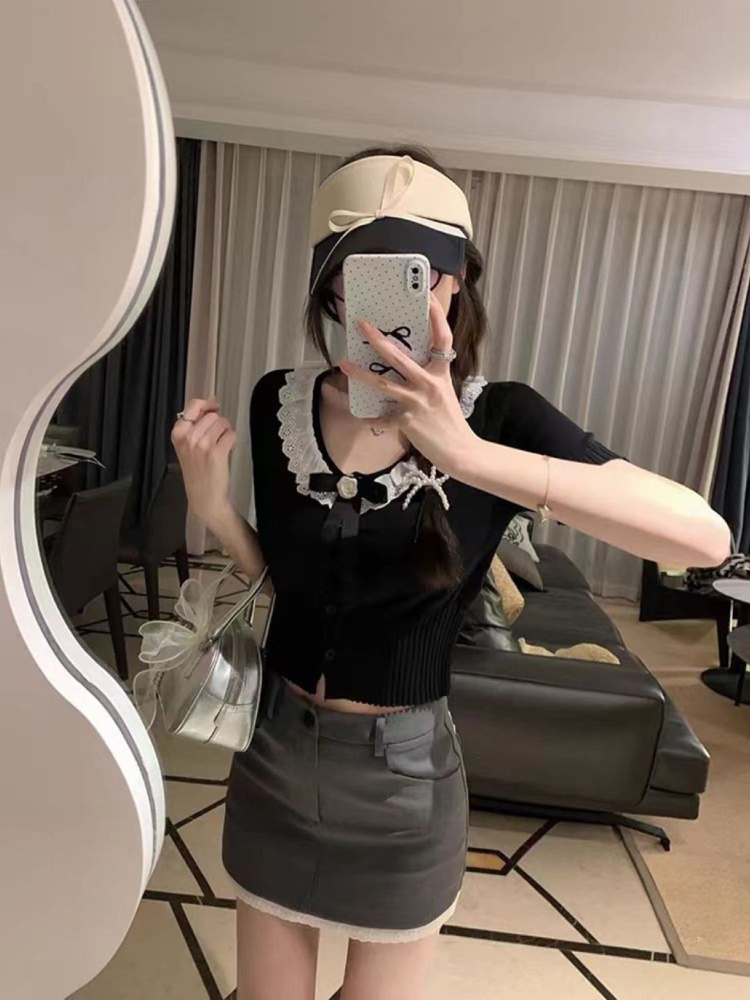 

KPOP Women Round Neck Short Sleeves Top, Black