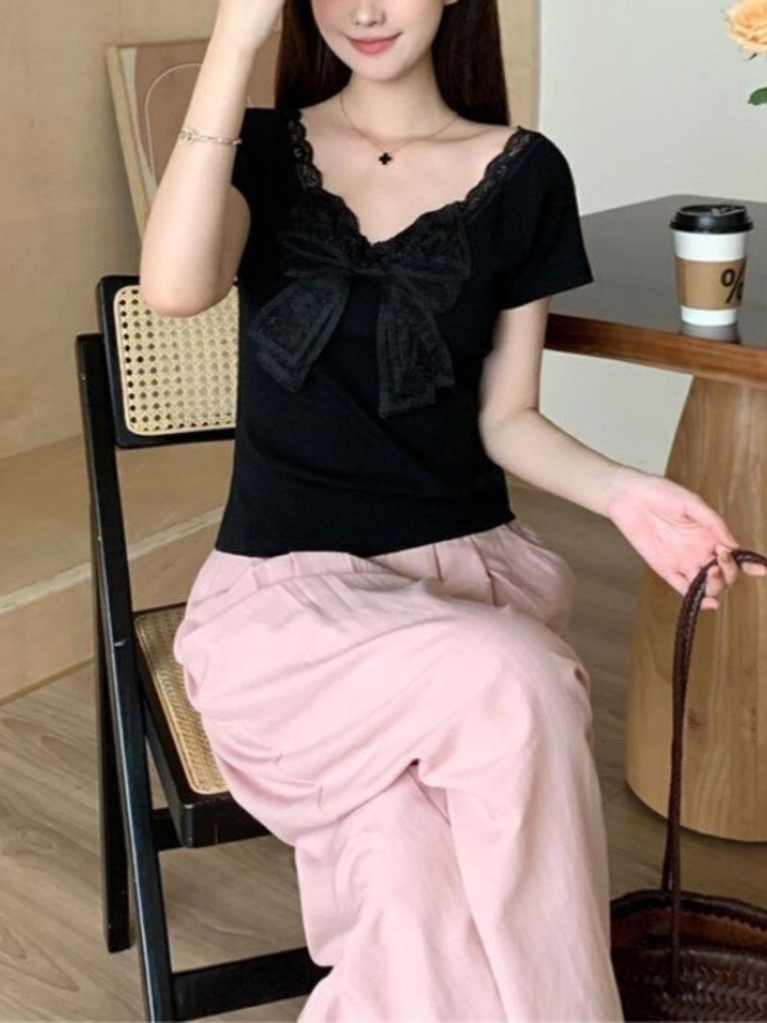 

KPOP Women V-Neck Top, Black