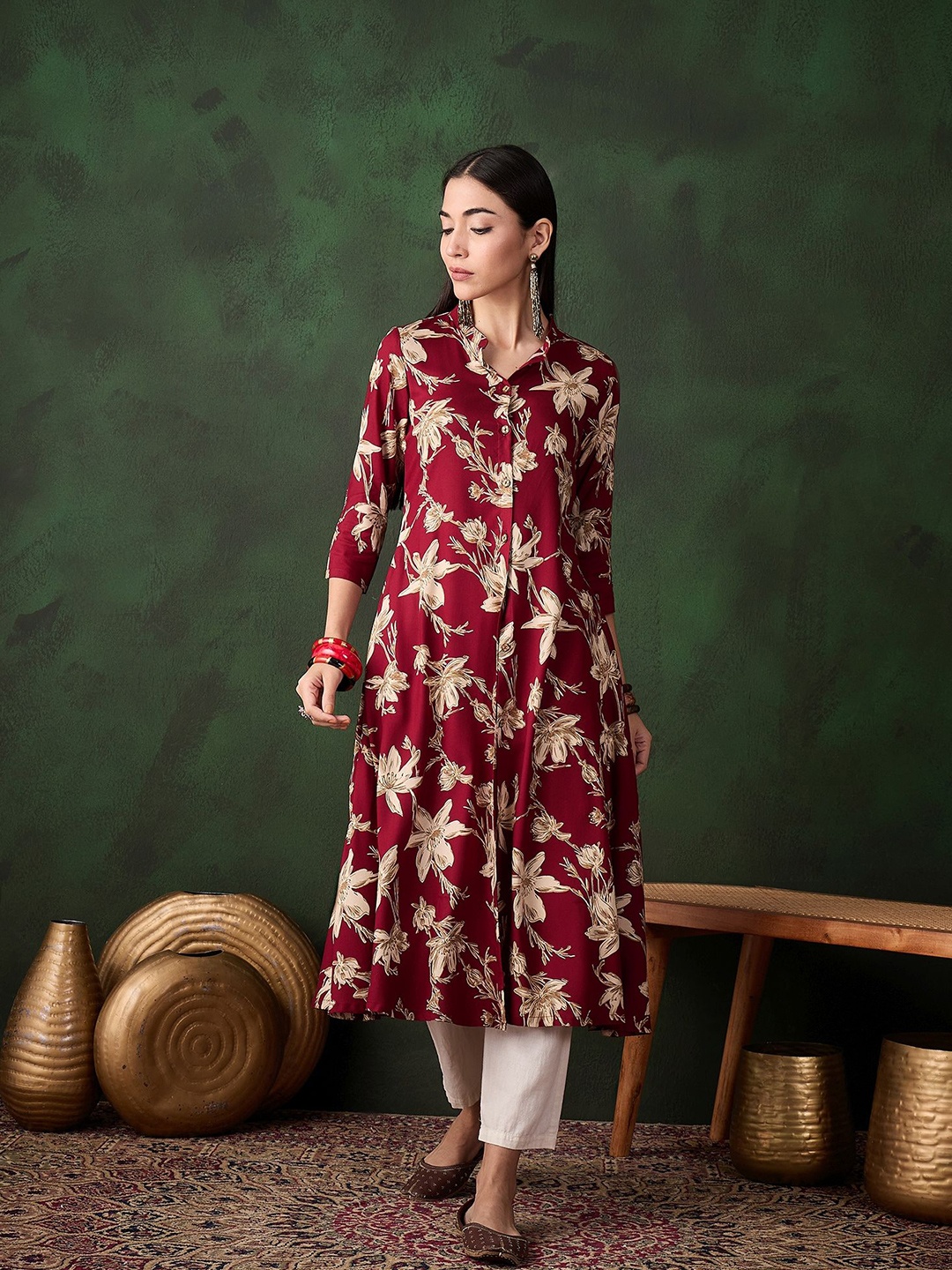 

Sangria Women Floral Printed A-Line Kurta, Maroon