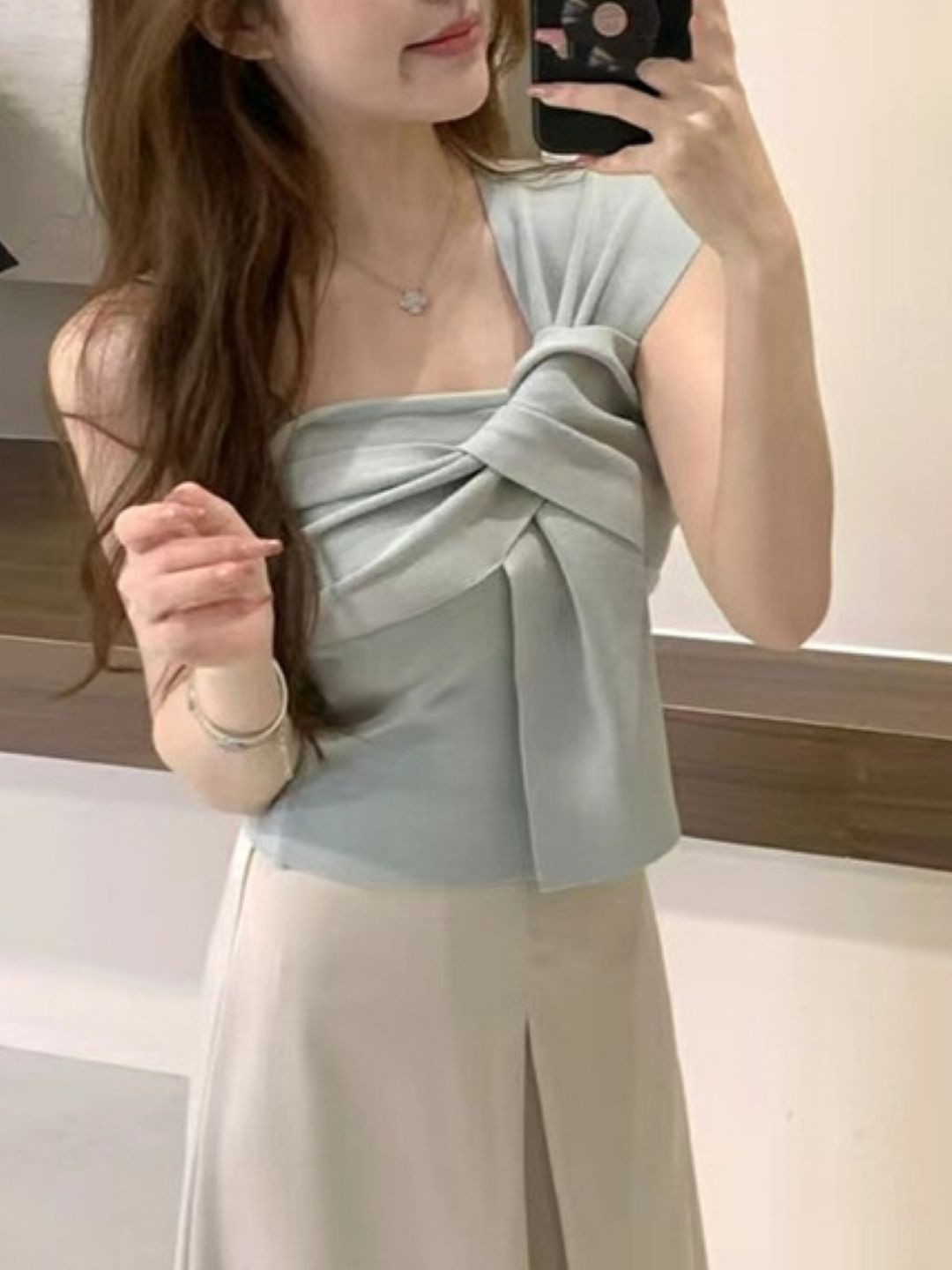 

KPOP Women One Shoulder Top, Grey